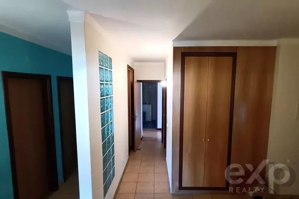 4 bedroom apartment for sale in Estoi, Faro, Algarve, Portugal