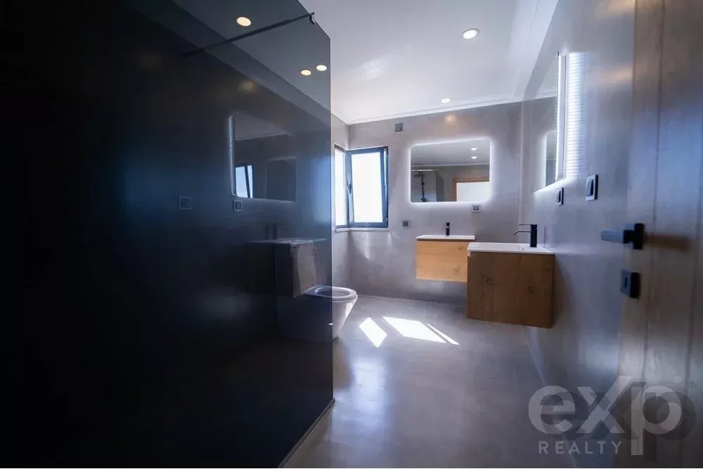 5 Bedroom Villa in Fonte Santa – Quarteira