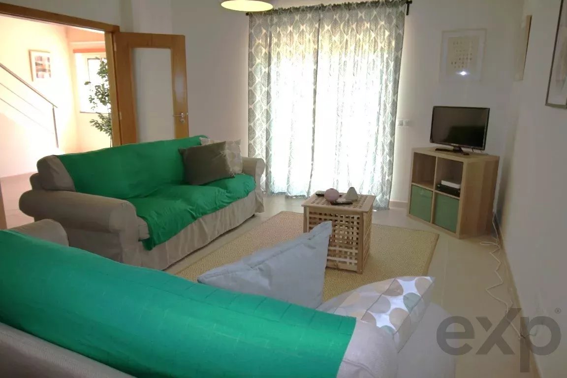 Fuseta – T4 Housing in Condominium