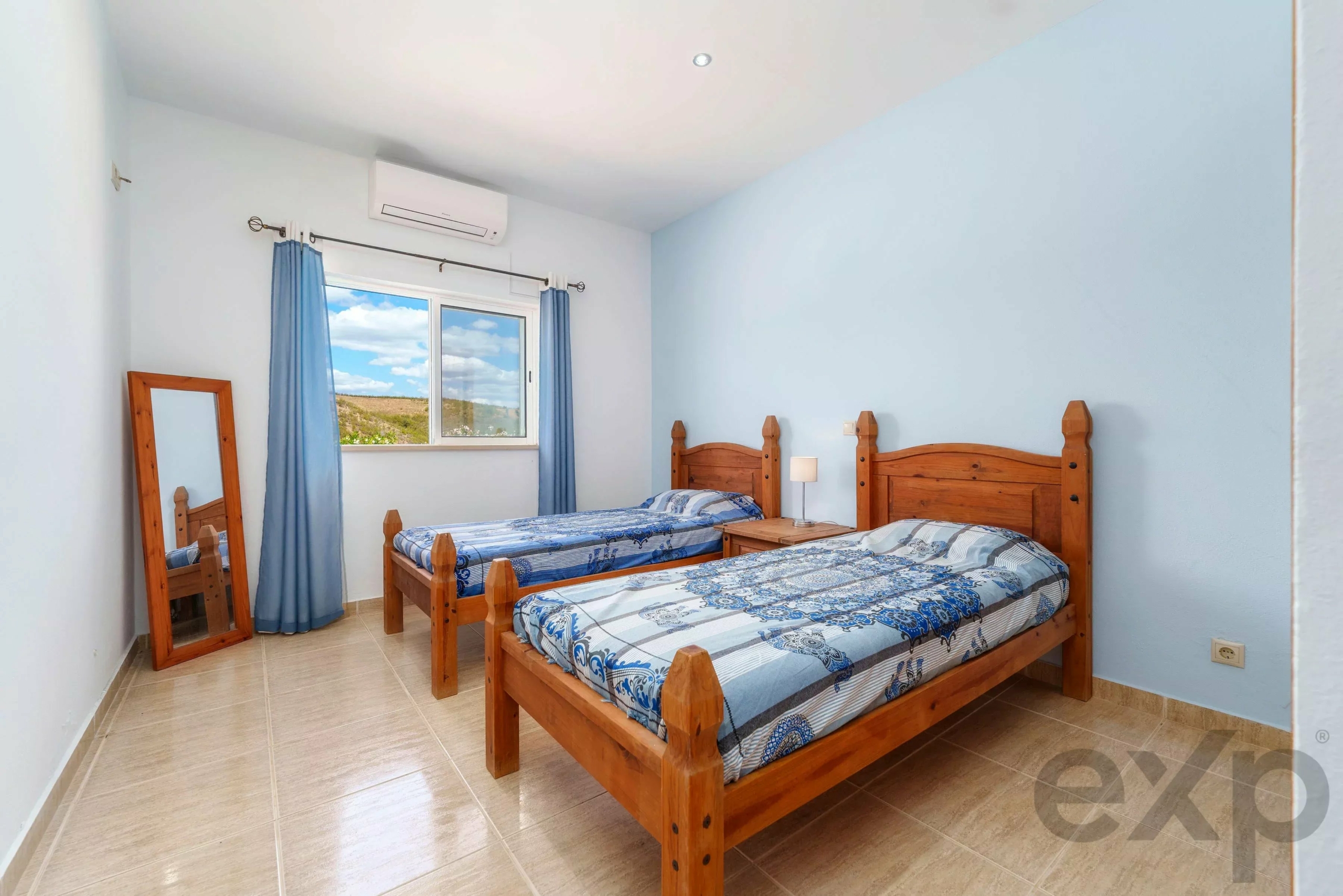 Renovated 5 Bed Countryside Villa with Pool, Panoramic Views, 2 Hectares