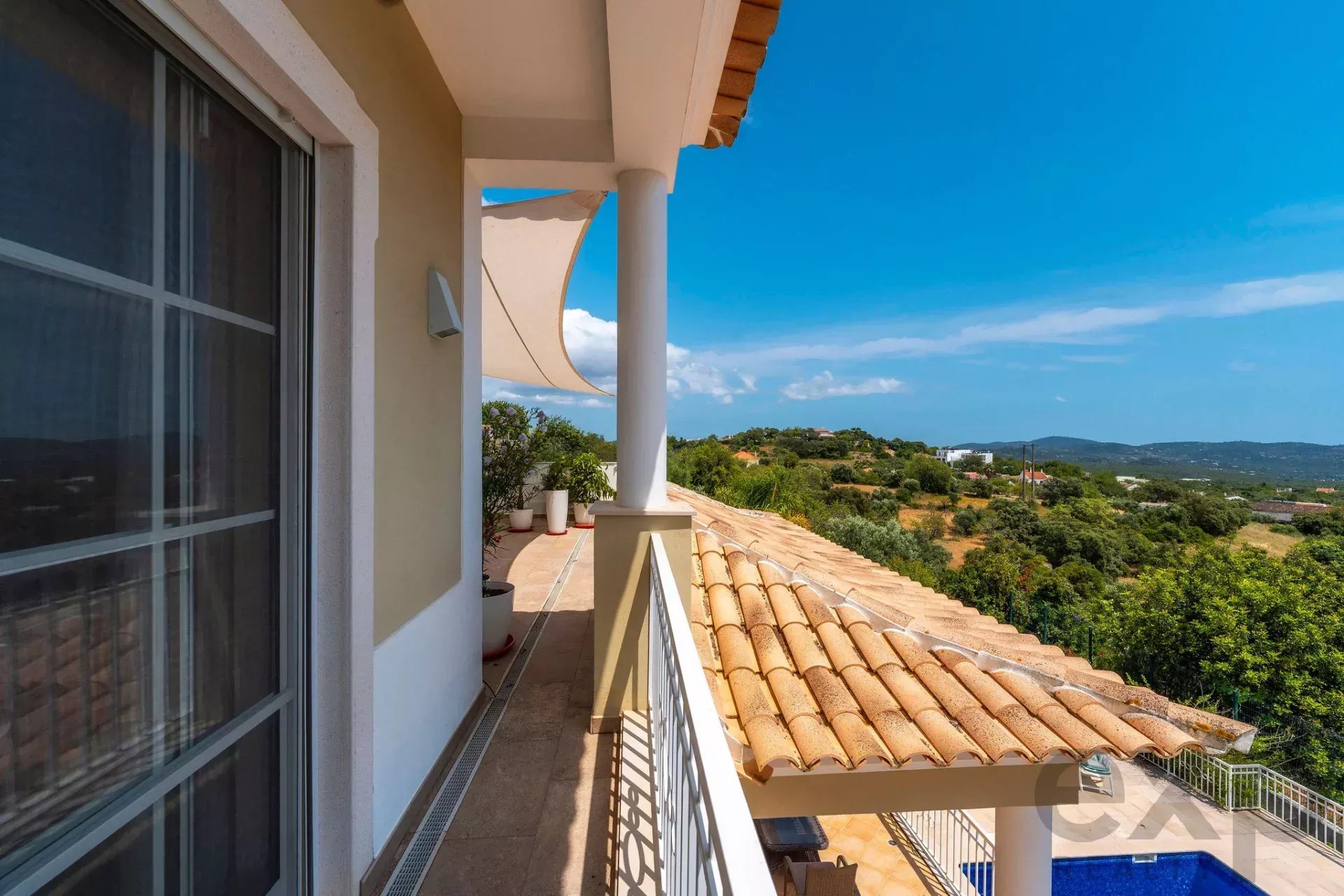 Four bedroom villa with open views and pool in São Bras de Alportel, Algarve