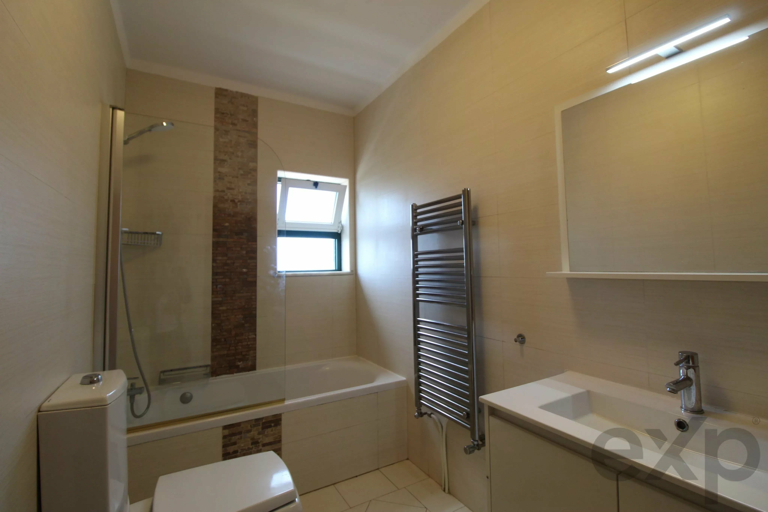 3 Bedroom Villa with Guadiana River Views, Pool & Golf Simulator