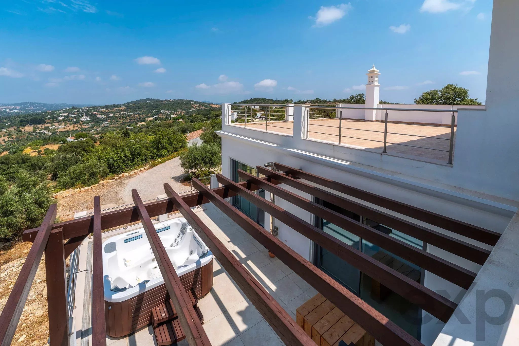 T3 Villa with magnificent views, close to São Bras de Alportel, Loule and Faro