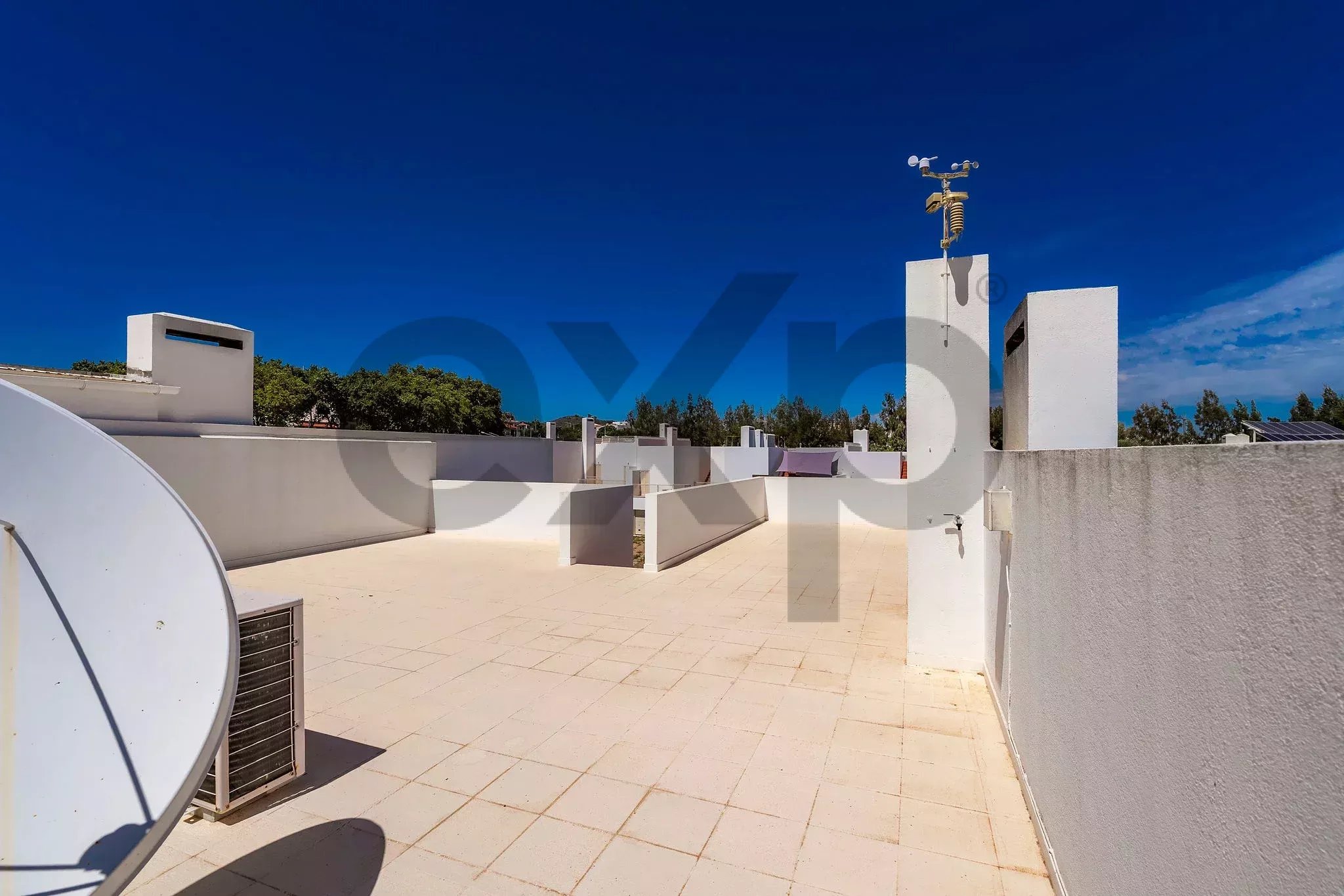 T3 Townhouse in the center of Moncarapacho