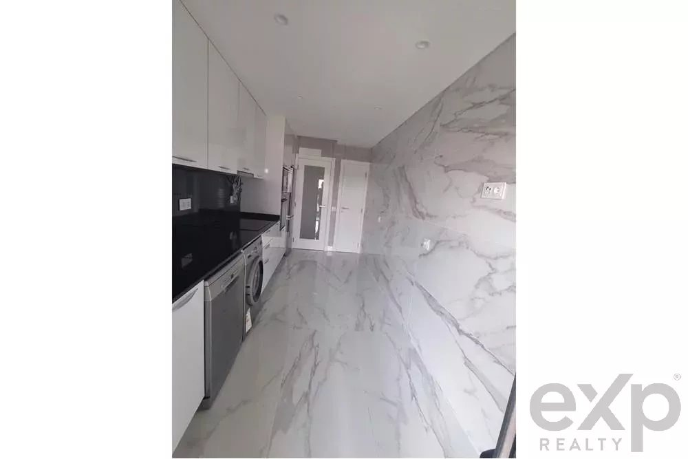 Apartamento T3 em Faro