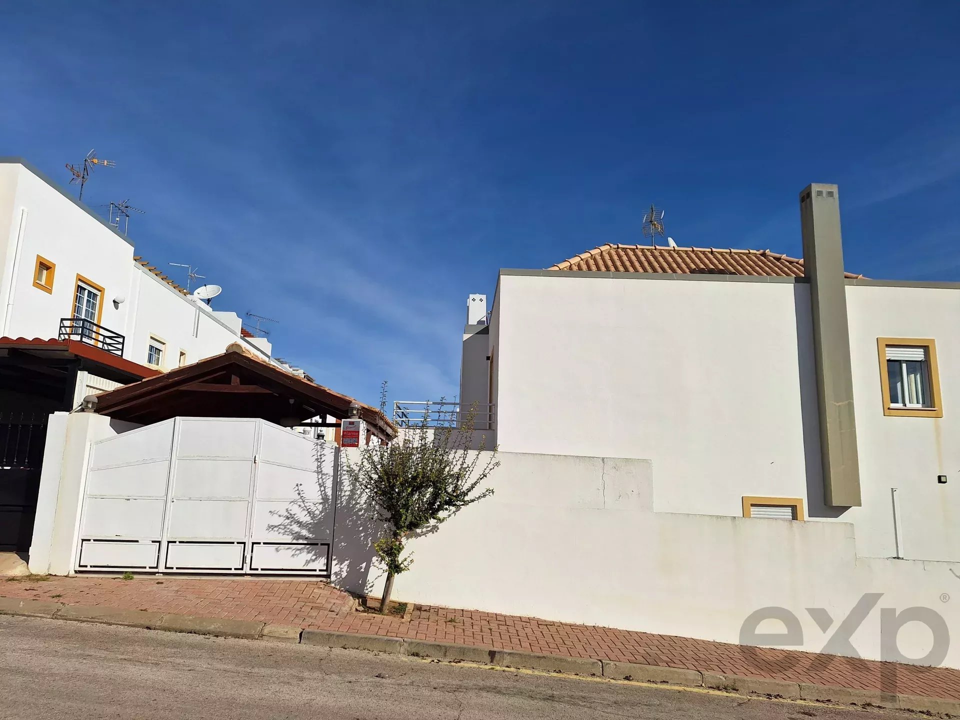 4 bedroom semi-detached house in Tavira