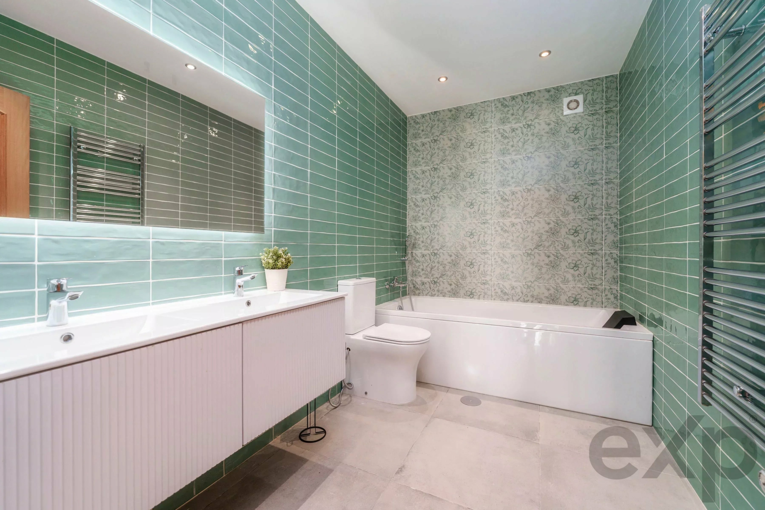 Renovated 5 Bed Countryside Villa with Pool, Panoramic Views, 2 Hectares