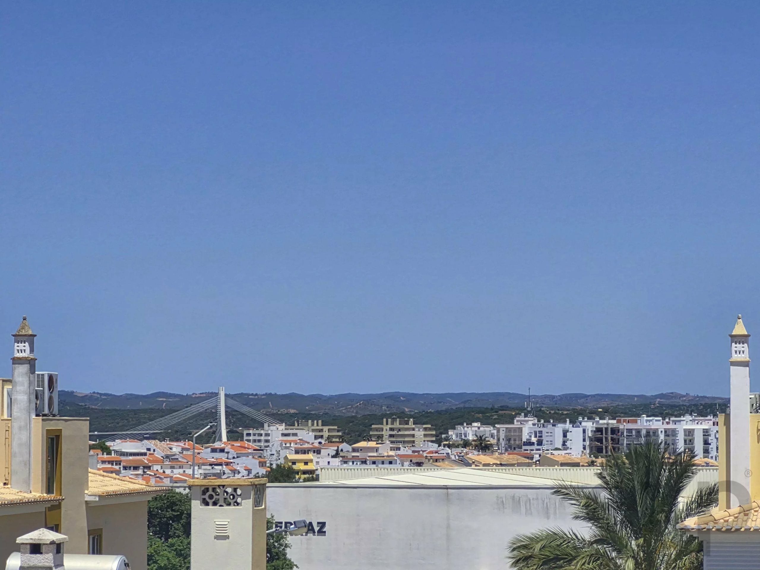 3 Bedroom Apartment, duple garage, Ferragudo area.