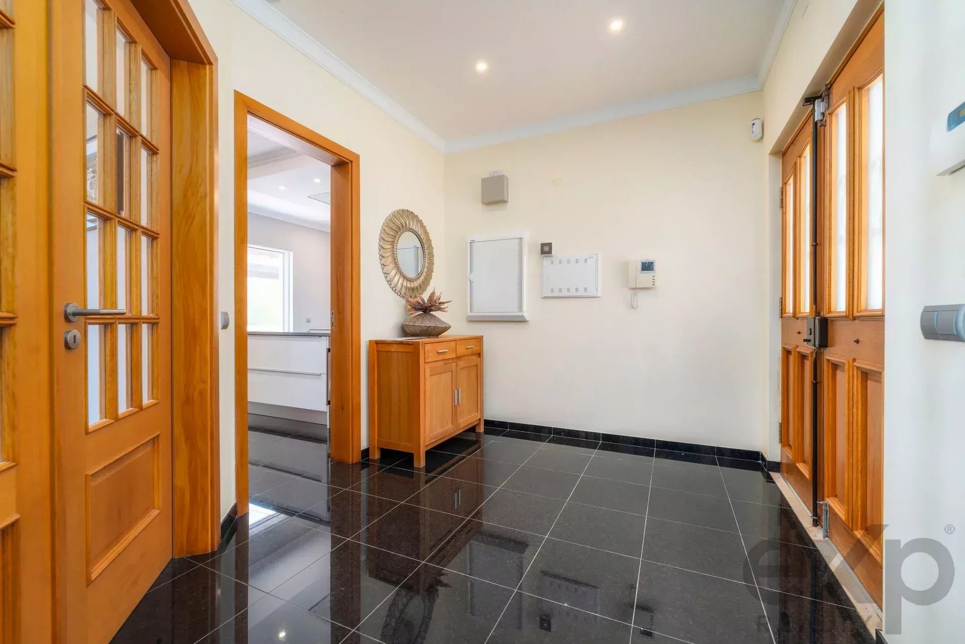 Four bedroom villa with open views and pool in São Bras de Alportel, Algarve