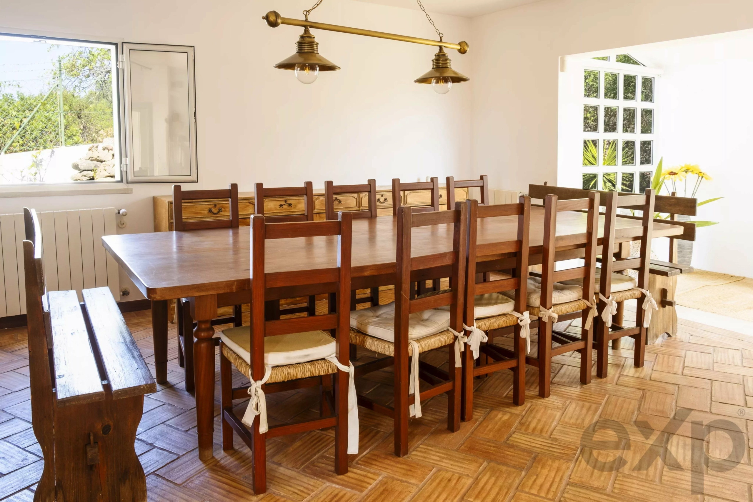 Country house with stunning views over the countryside and sea in the Algarve