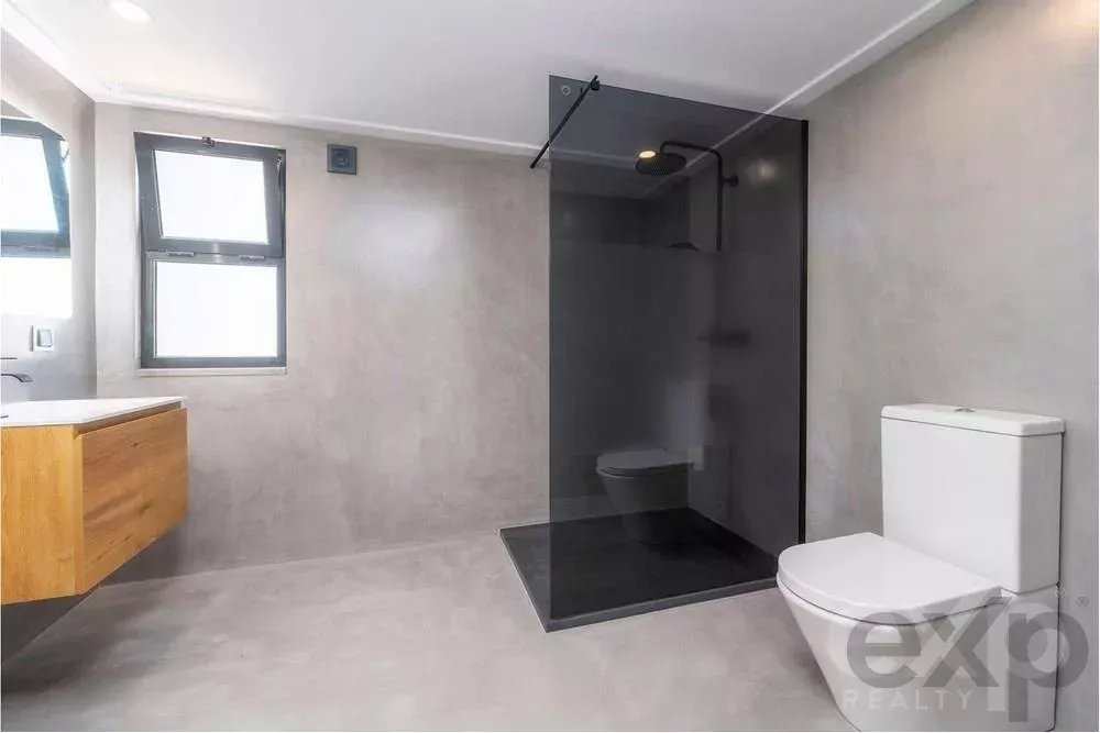 5 Bedroom Villa in Fonte Santa – Quarteira