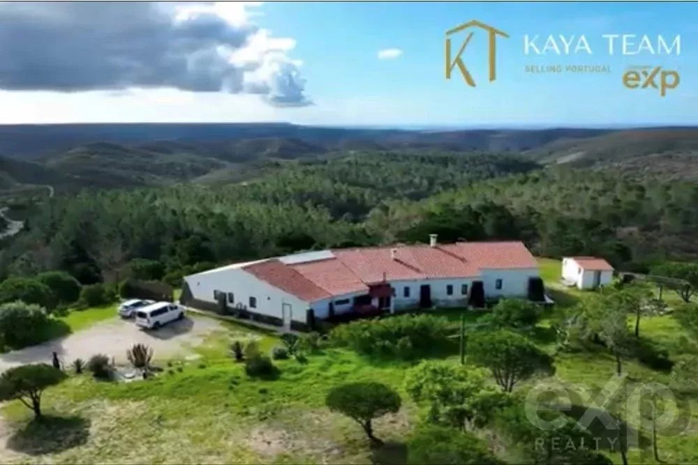Luxury 9 Bedroom Estate in Aljezur, Algarve – Perfect for a Private Retreat or Commercial Development