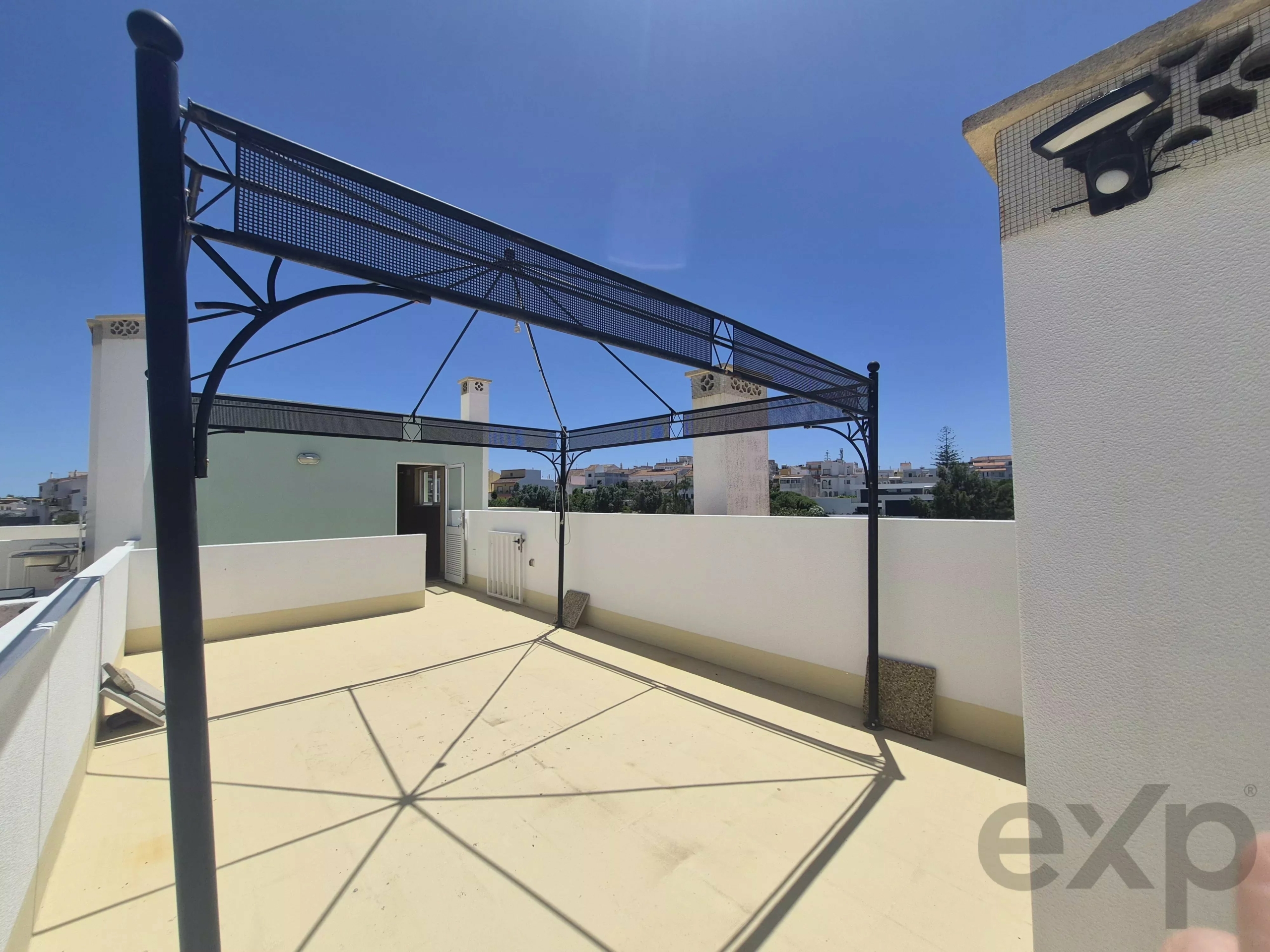 3 Bedroom Apartment, duple garage, Ferragudo area.