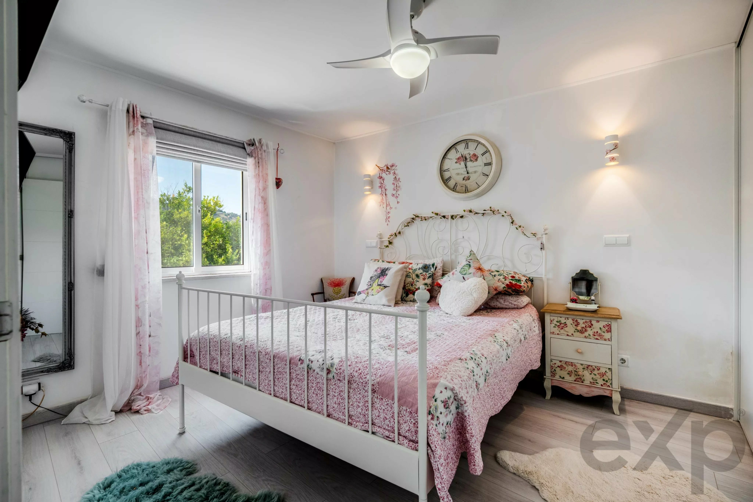 Beautifully Renovated 2-Bedroom Home with Landscaped Garden & Log Cabin Between Messines and Silves