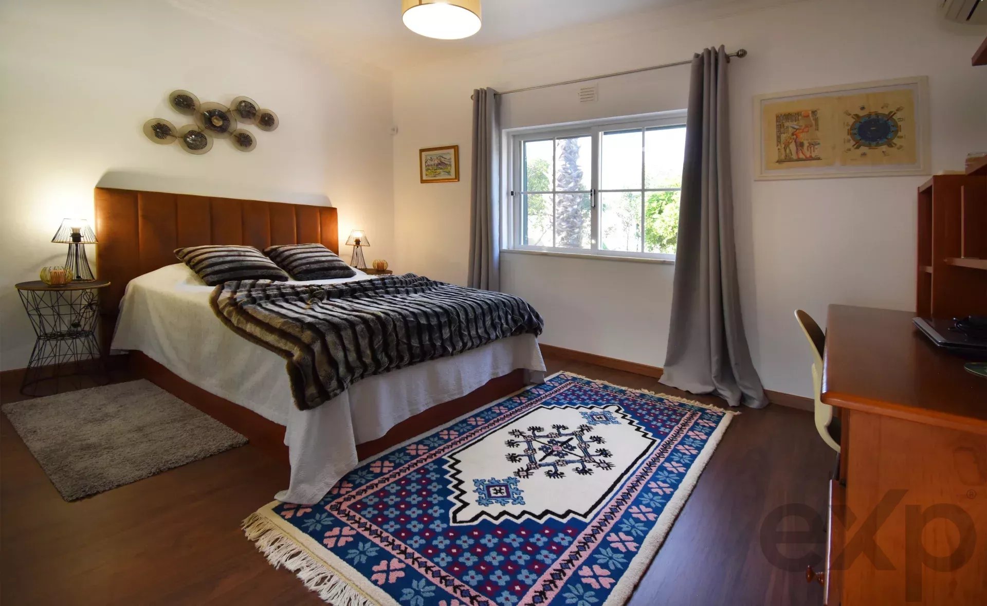 3-bedr. house + 1-bedr. annex, swimming pool and garage,