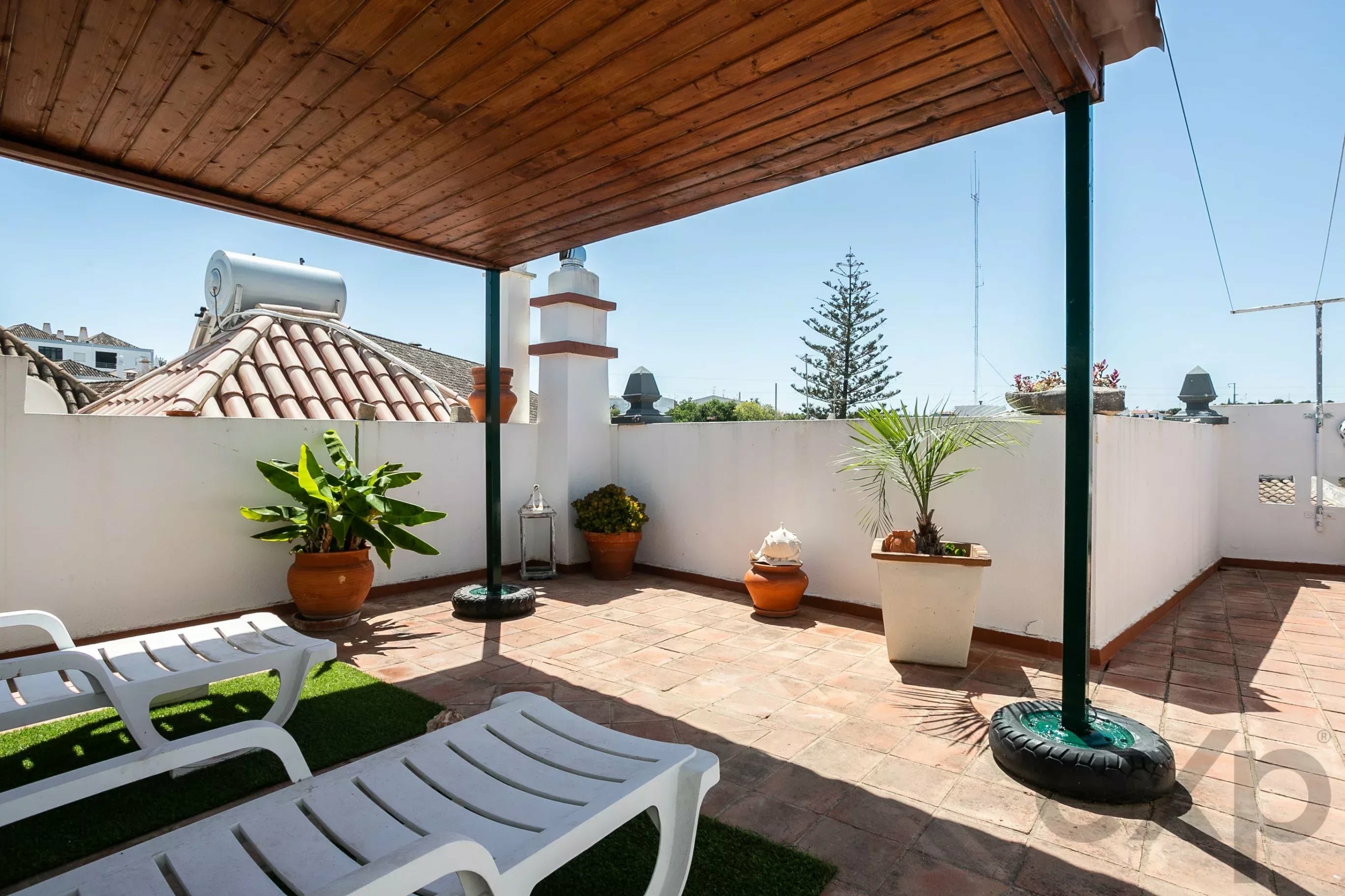 Stunning 4-Bedroom Townhouse in Tavira’s Historic Centre
