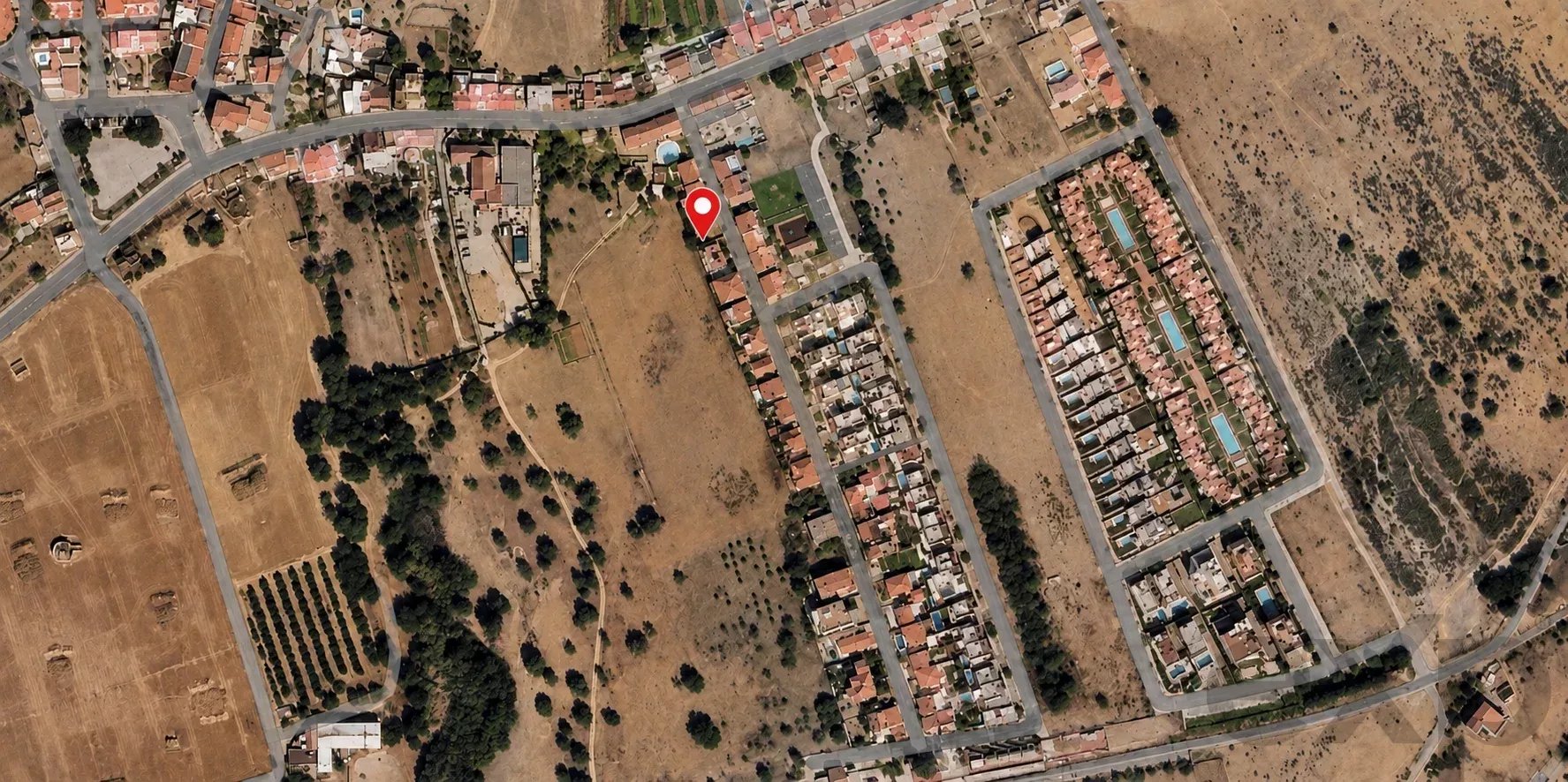 Urban Lot with Approved Project for 2 Semi-detached Houses | Luz de Tavira