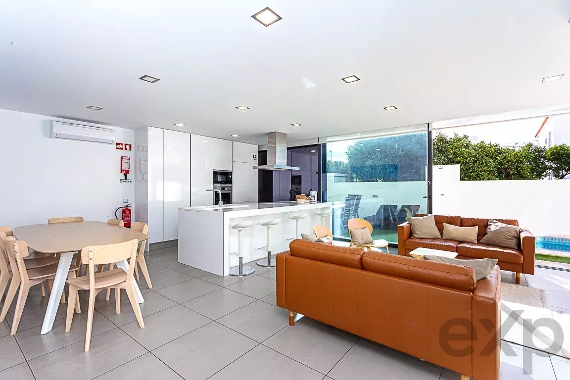 Maison 3 chambres avec piscine privée | Luz de Tavira | Location longue durée | Visites disponibles