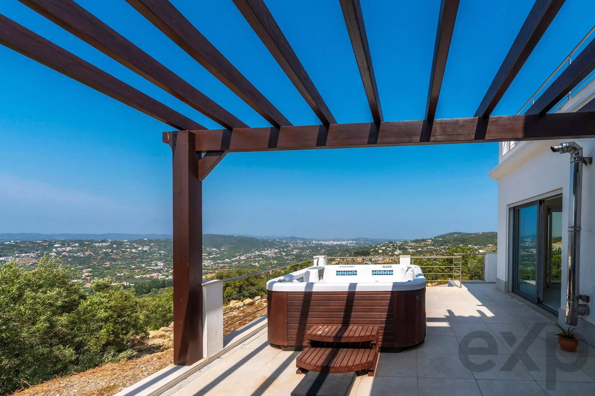 T3 Villa with magnificent views, close to São Bras de Alportel, Loule and Faro