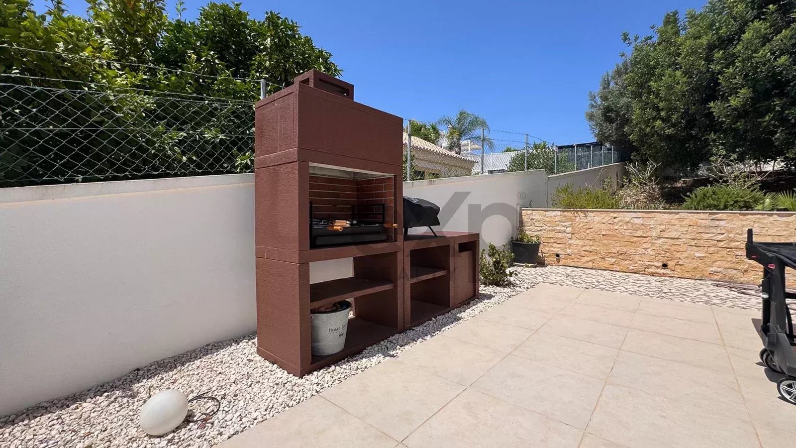 Luxury 4-bedroom villa of 437 m² with swimming pool – Mexilhoeira Grande, Portimão