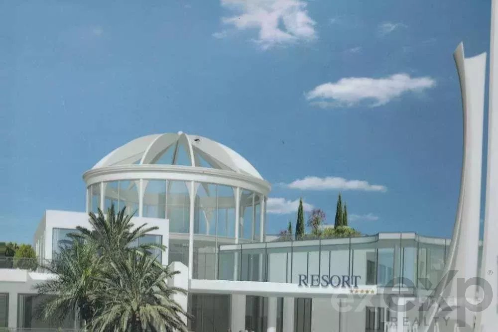 Hotelprojekt mit 15 ha
