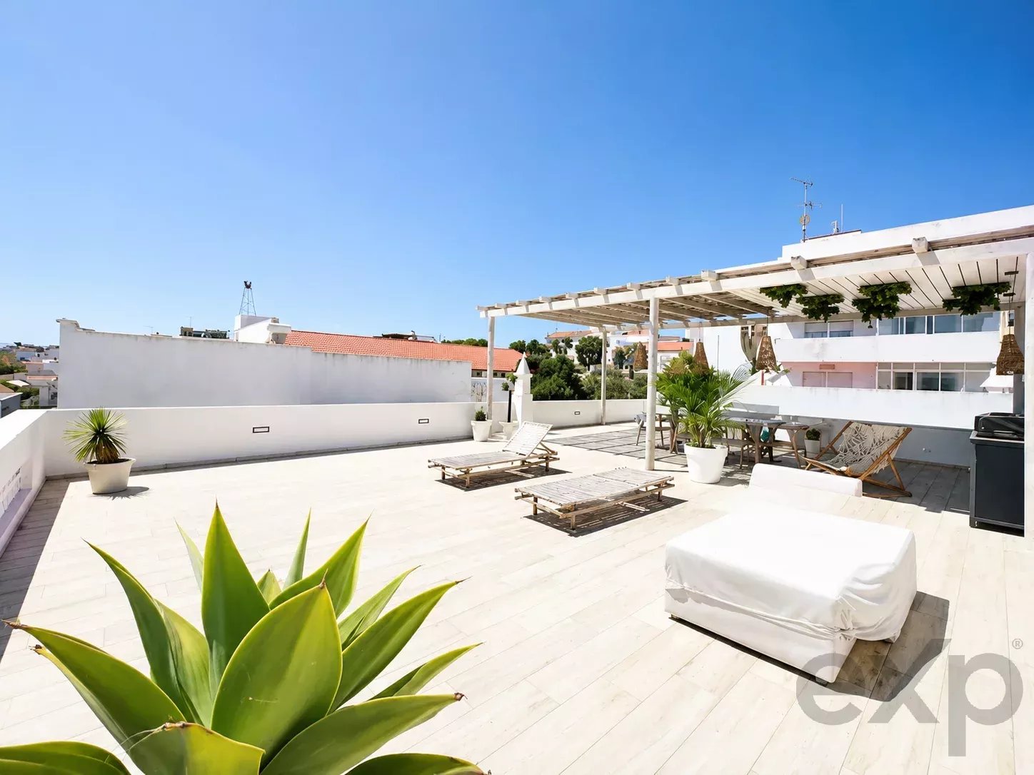 Exceptional villa in the heart of Fuseta