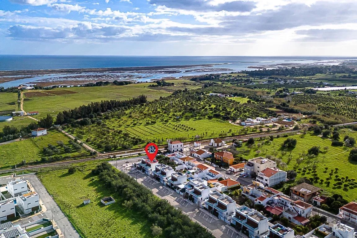Maison 3 chambres avec piscine privée | Luz de Tavira | Location longue durée | Visites disponibles