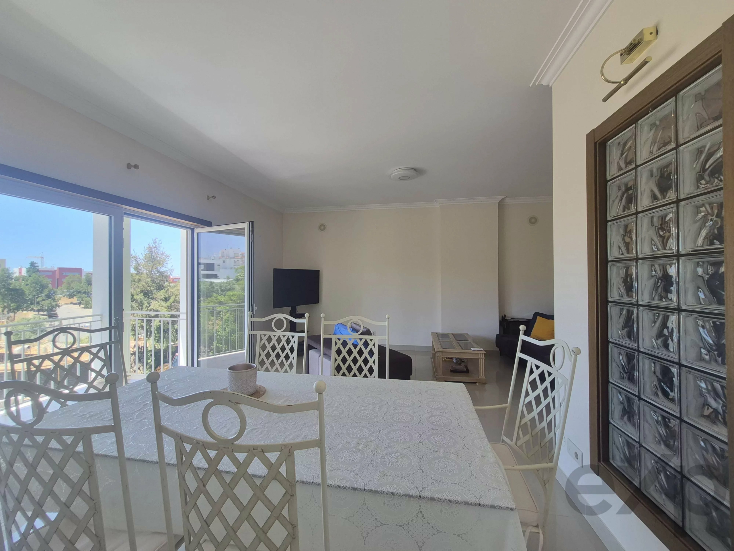 3 Bedroom Apartment, duple garage, Ferragudo area.