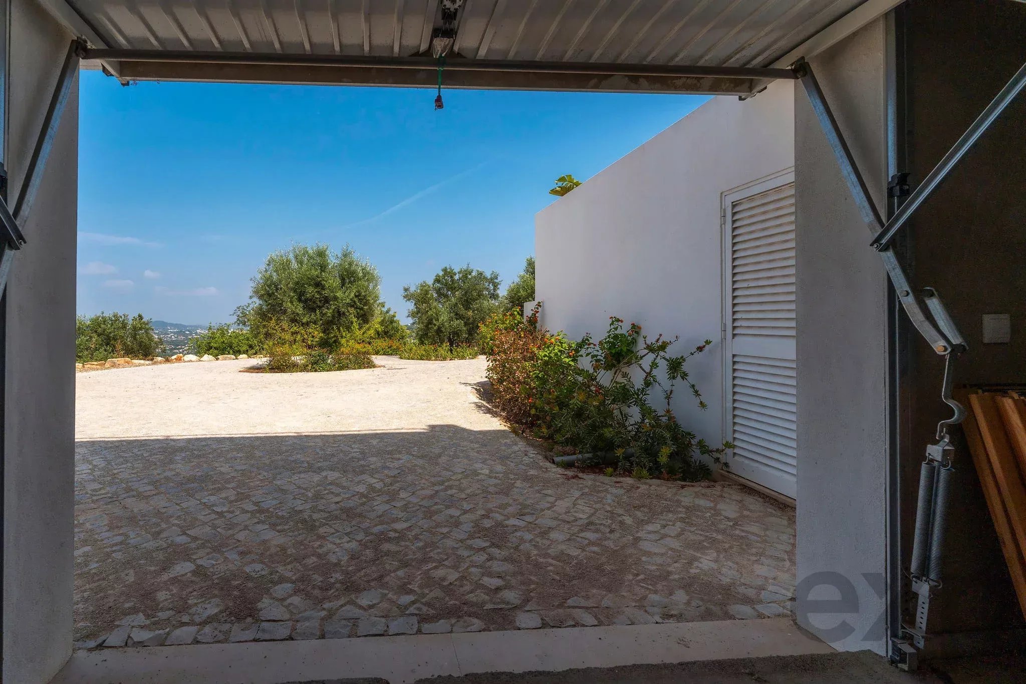 T3 Villa with magnificent views, close to São Bras de Alportel, Loule and Faro