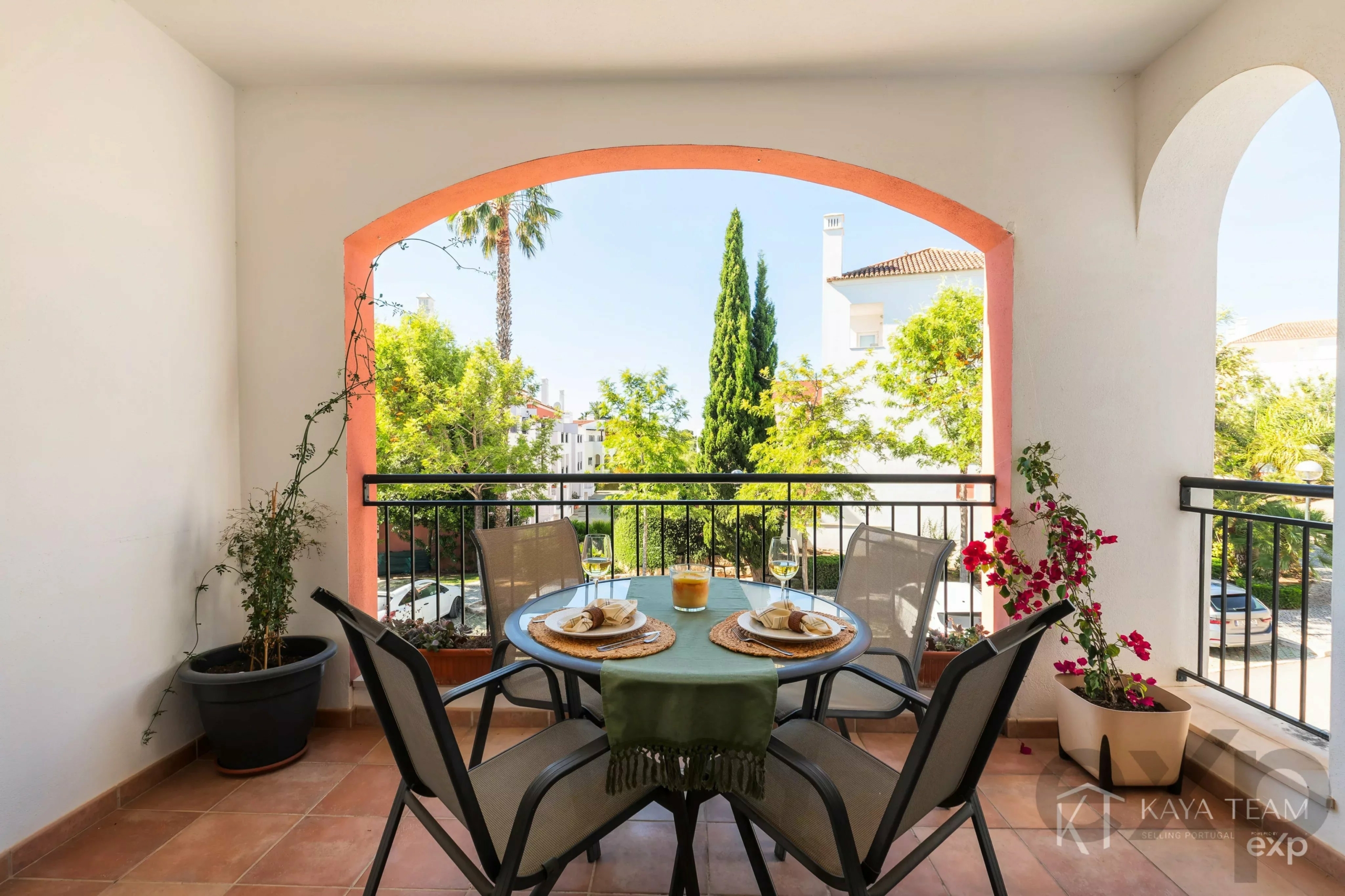 High Quality 2-bedroom apartment in Cabanas