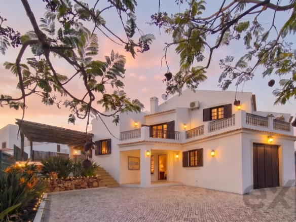 Housing with Panoramic View and High Potential in Tavira | Algarve