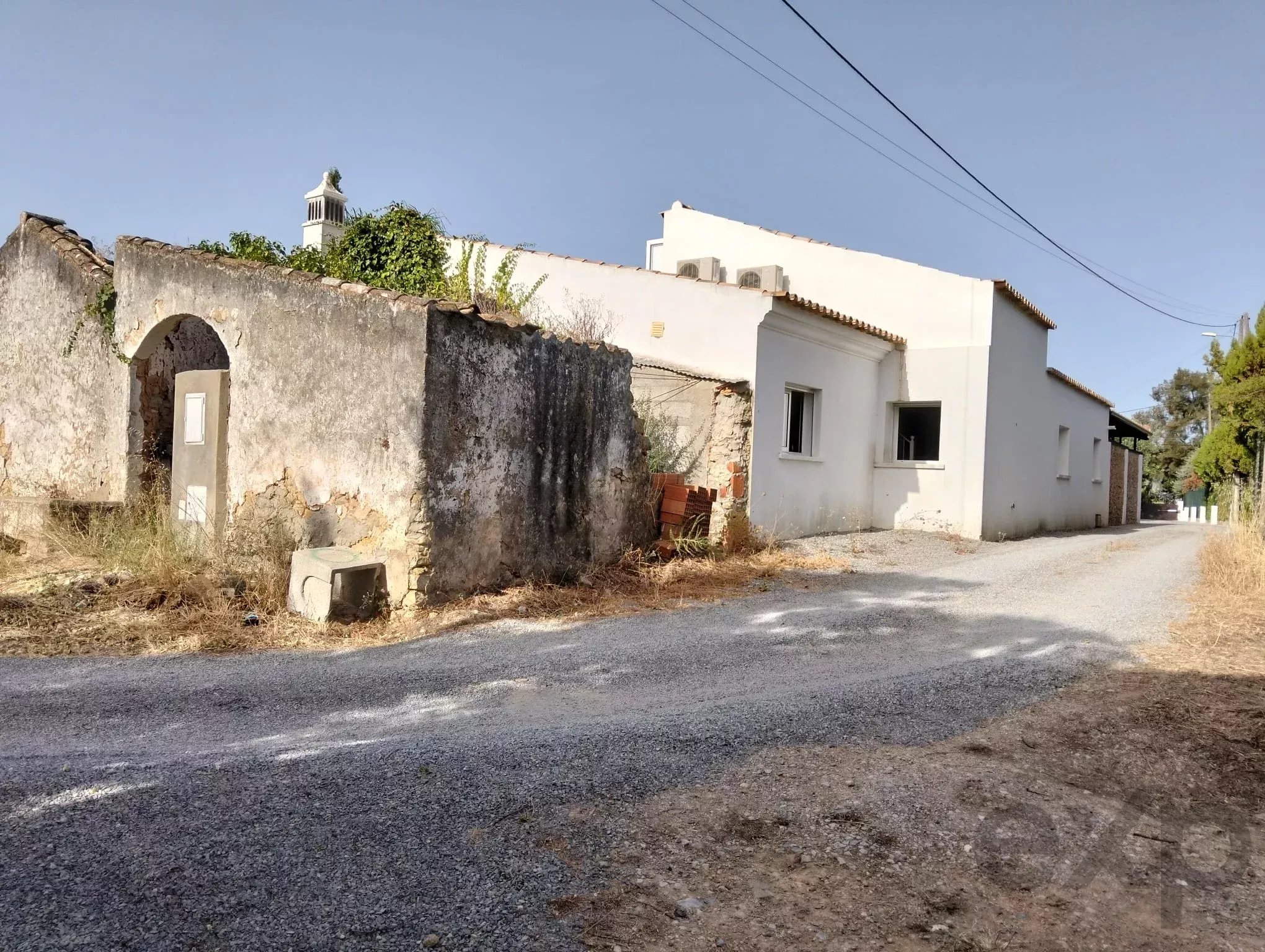Ruin for Renovation or New Residential Development Project in Moncarapacho – Olhão – Faro – Algarve
