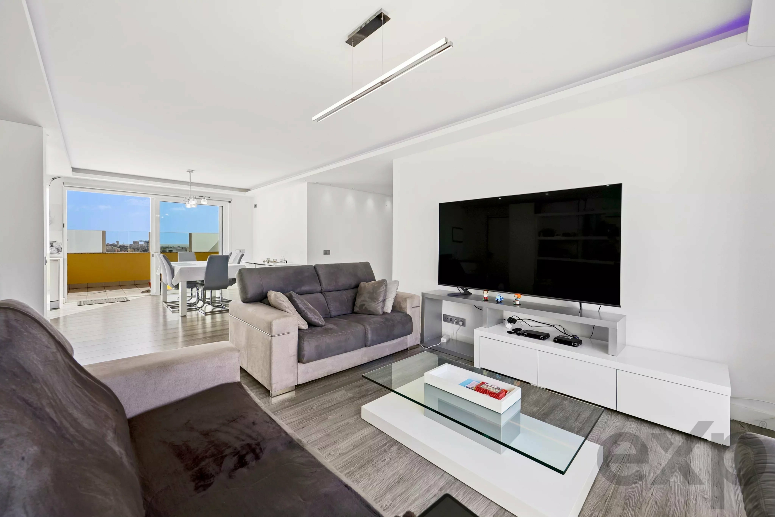 Penthouse exclusif de 3 chambres avec terrasse privée de 119 m², vue mer Portimão et Alvor, et vues panoramiques
