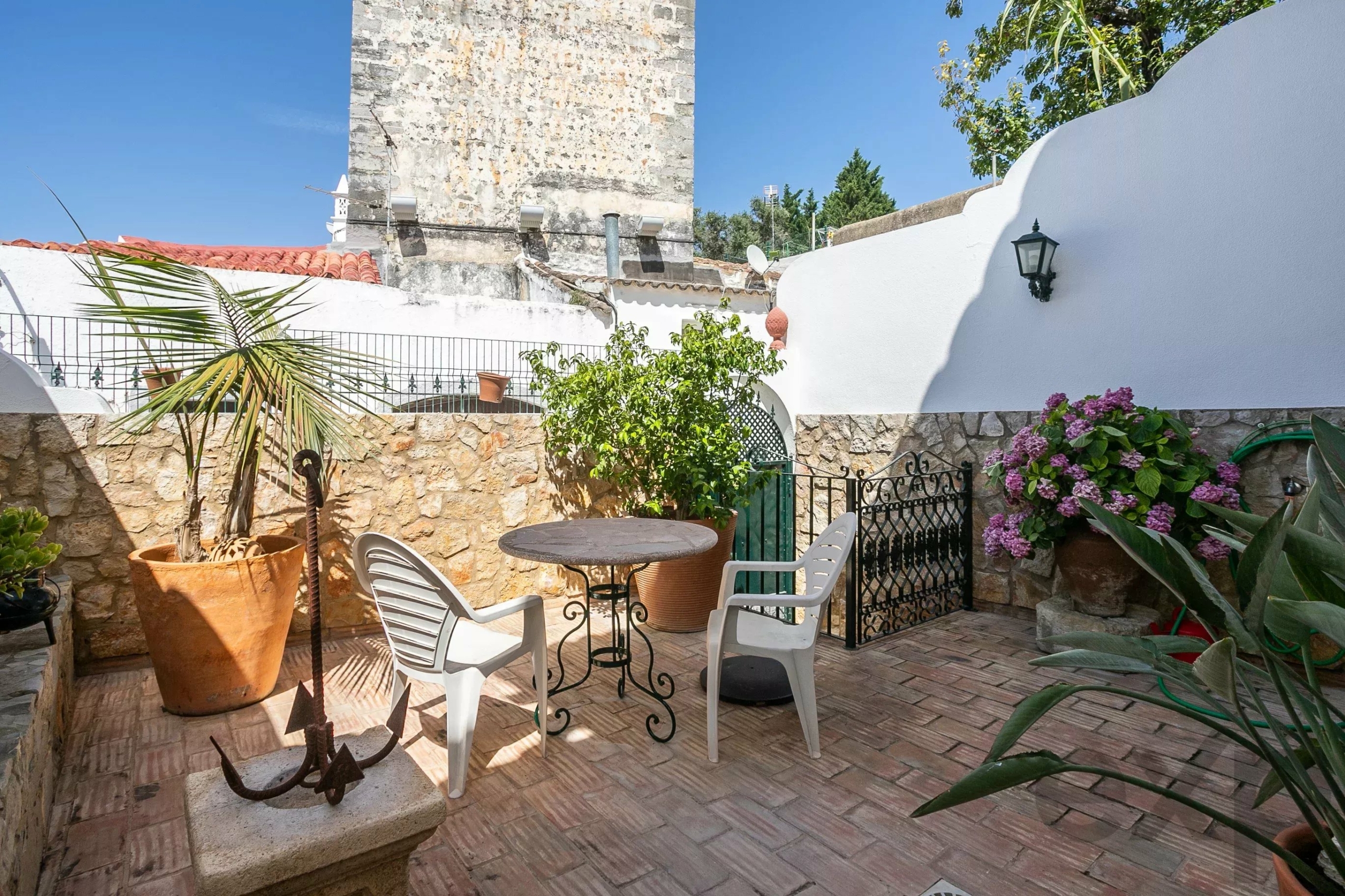 Stunning 4-Bedroom Townhouse in Tavira’s Historic Centre
