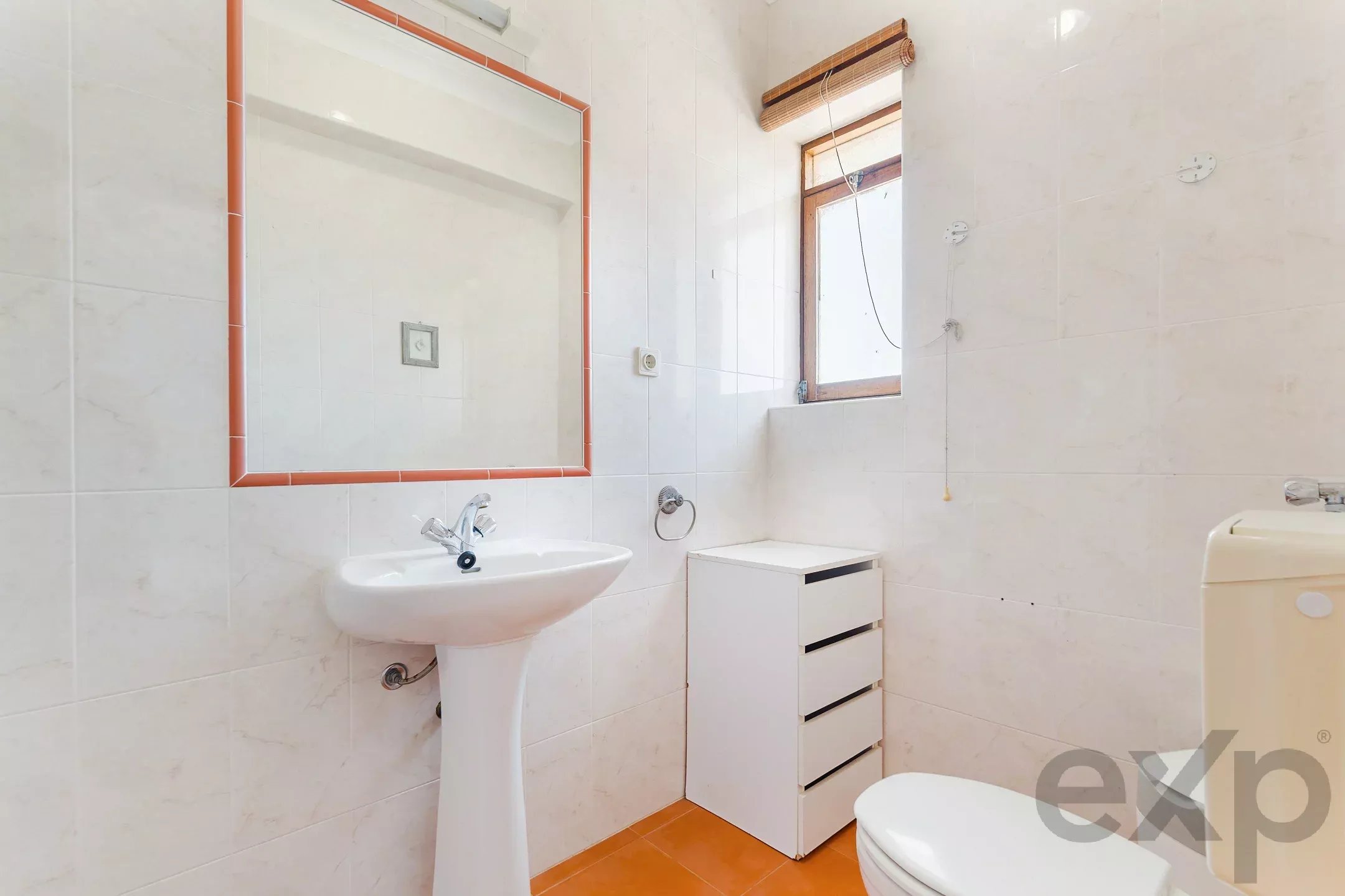 Rare 3-Bedroom Apartment with Sea Views in Praia da Luz
