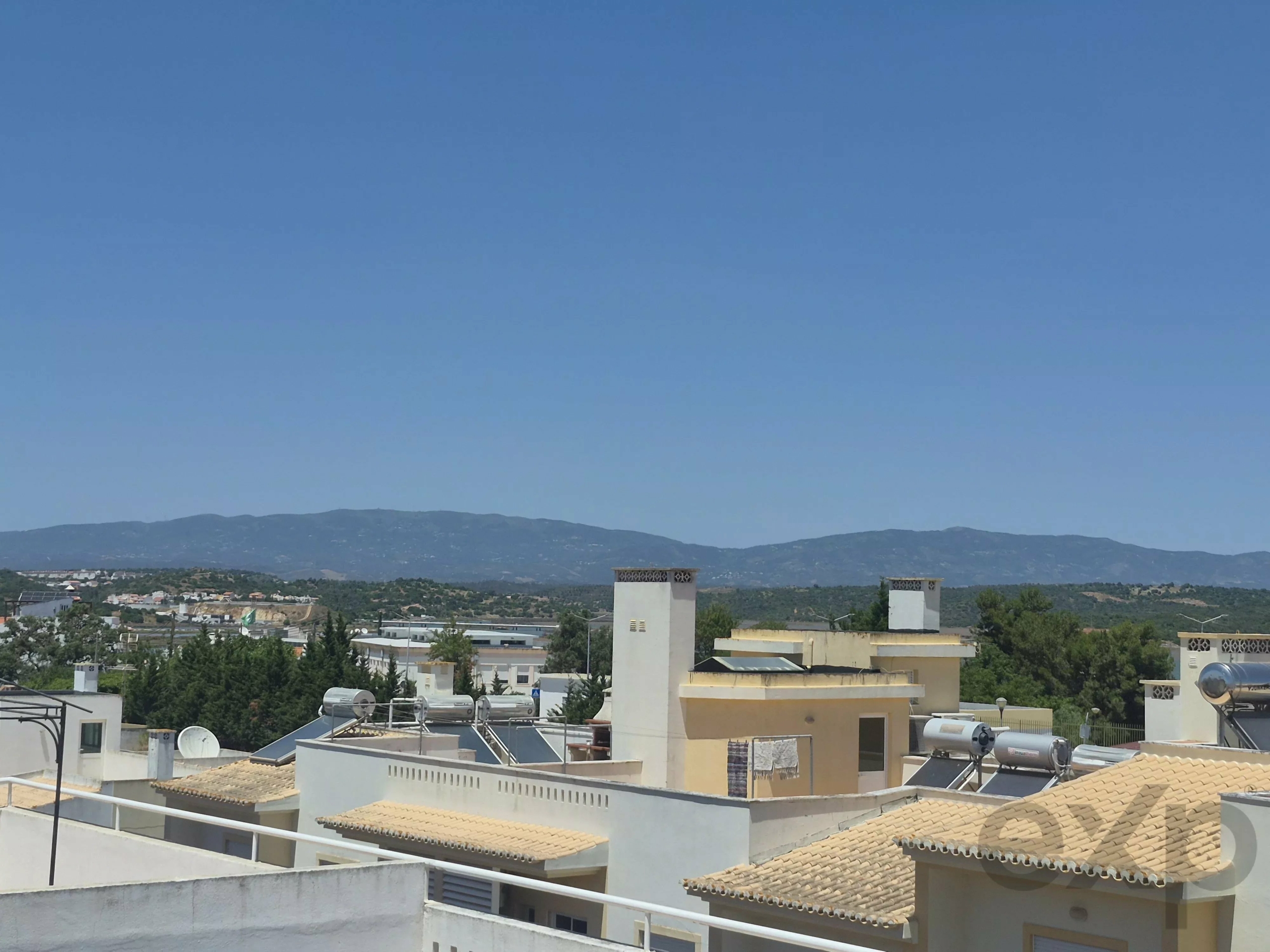3 Bedroom Apartment, duple garage, Ferragudo area.