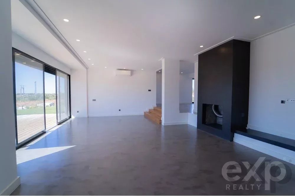5 Bedroom Villa in Fonte Santa – Quarteira