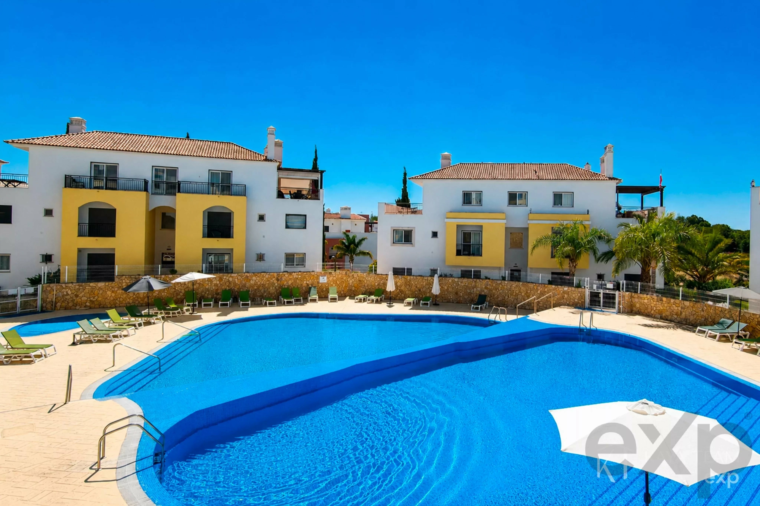 High Quality 2-bedroom apartment in Cabanas