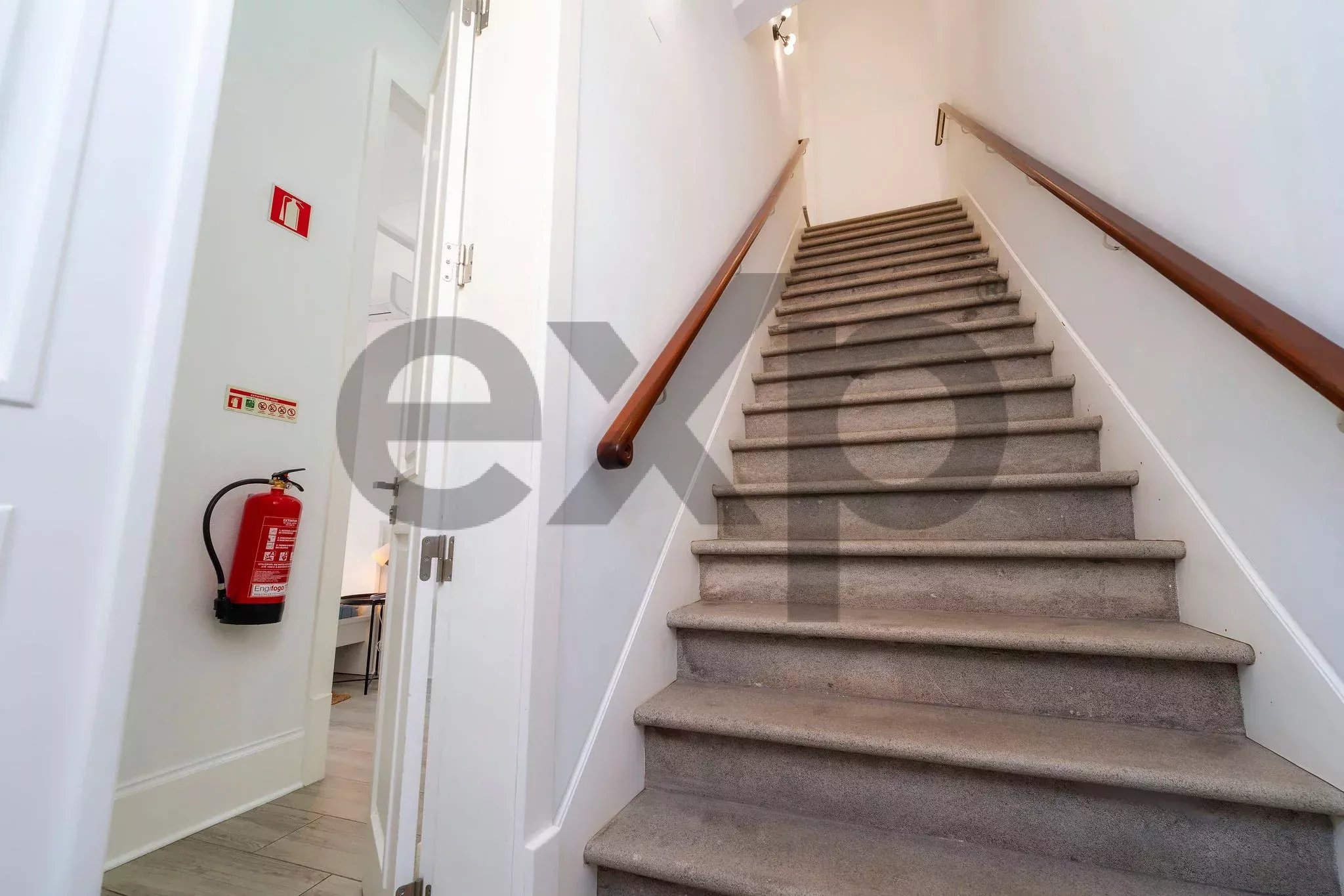 Stunning Large Townhouse in the Heart of Olhão