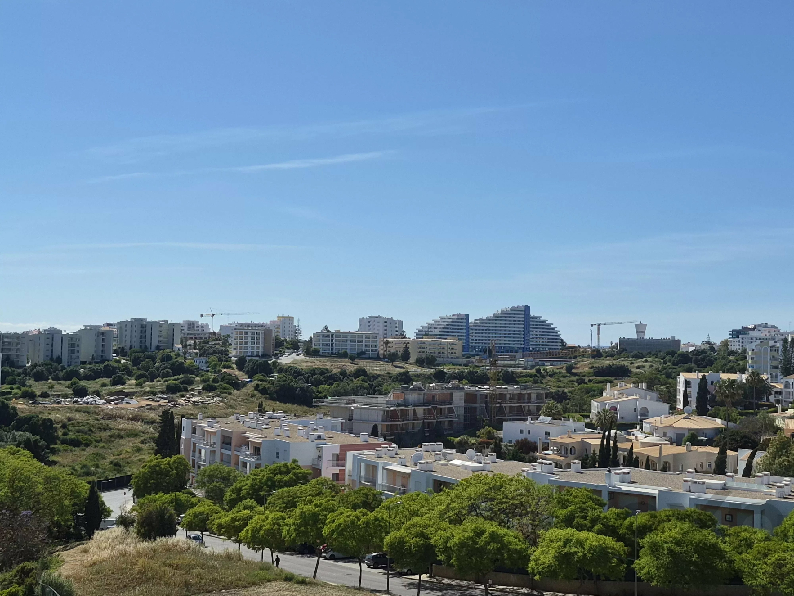 T1 Rénové, Praia da Rocha, avec Parking