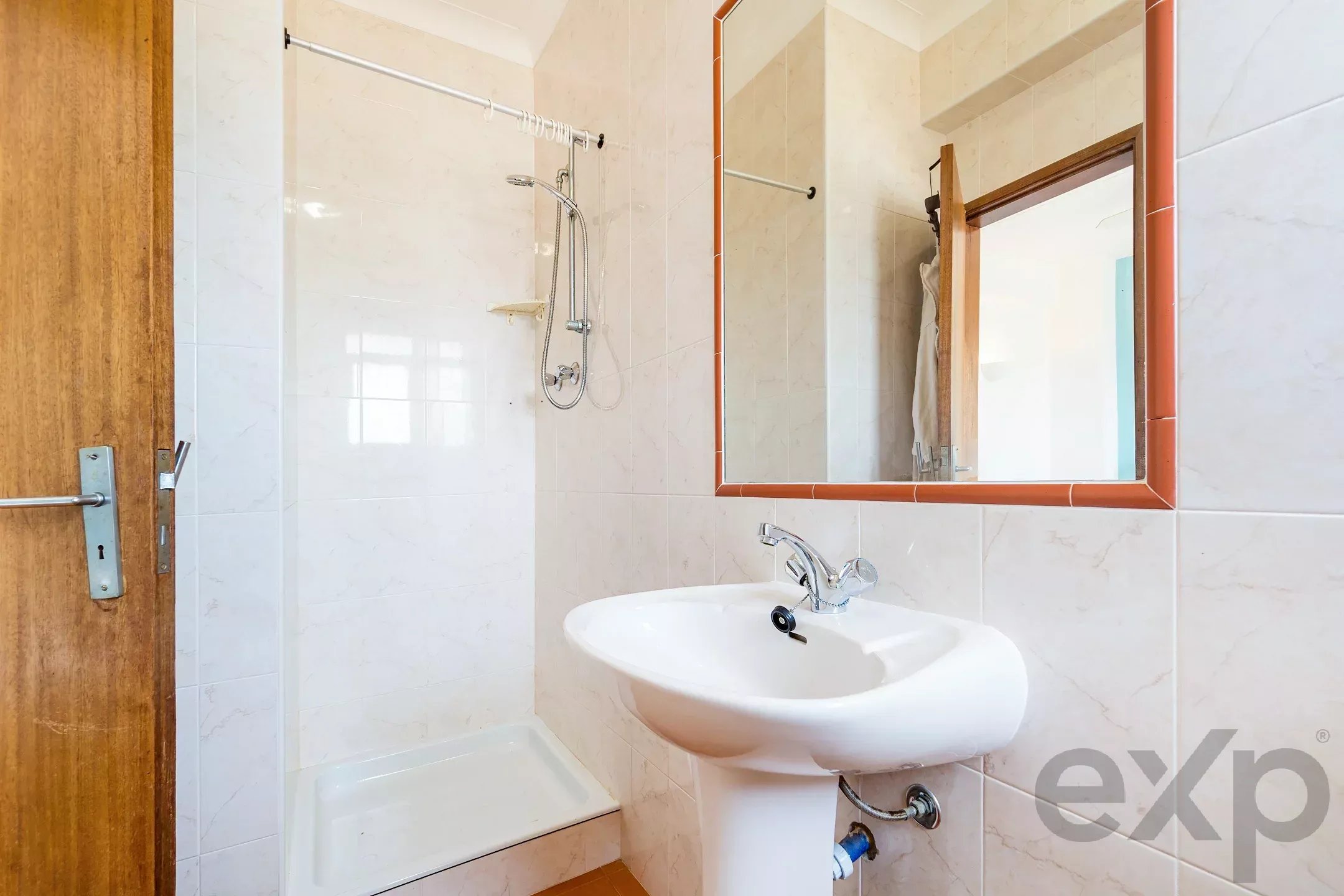 Rare 3-Bedroom Apartment with Sea Views in Praia da Luz