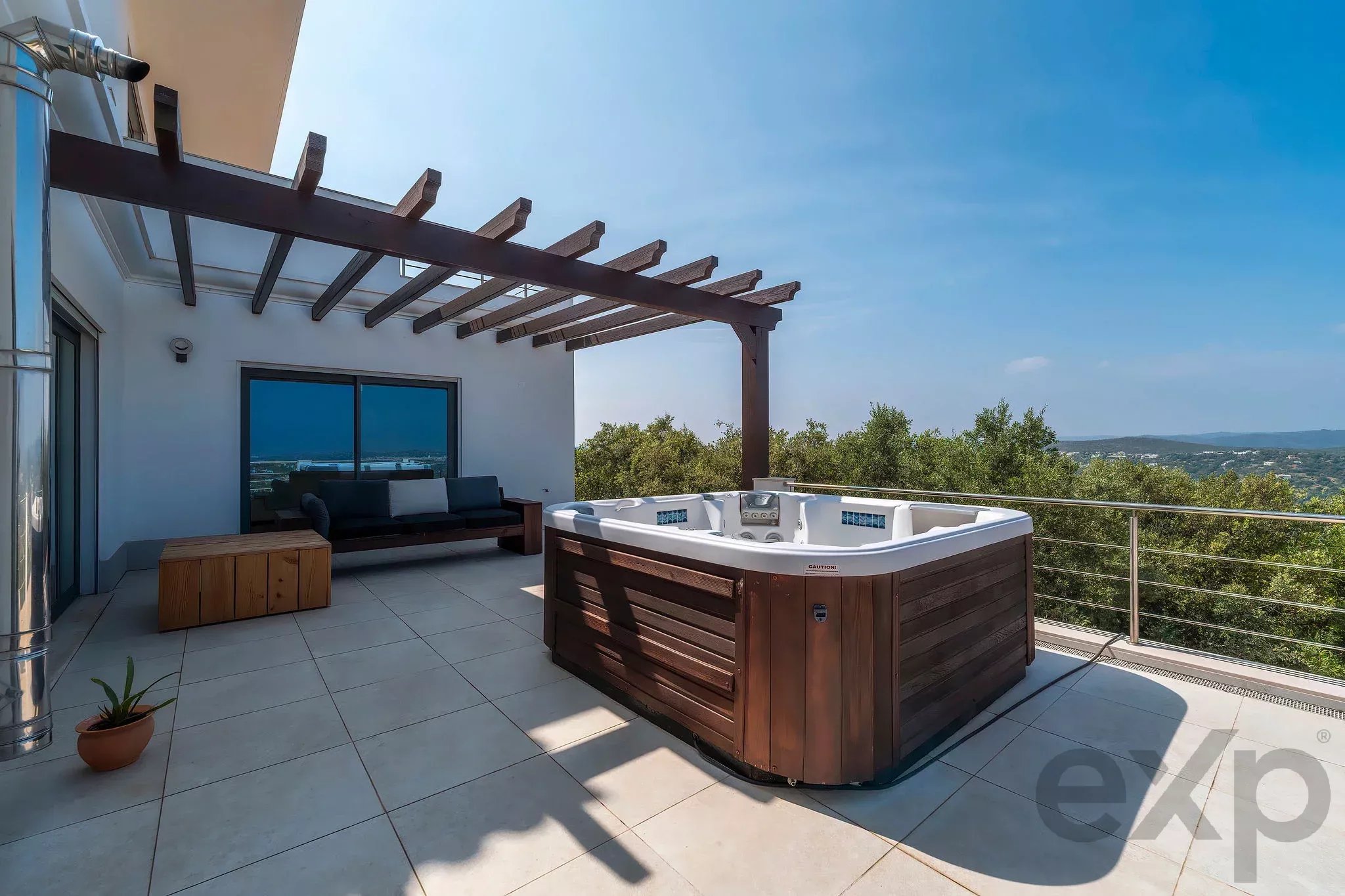 T3 Villa with magnificent views, close to São Bras de Alportel, Loule and Faro