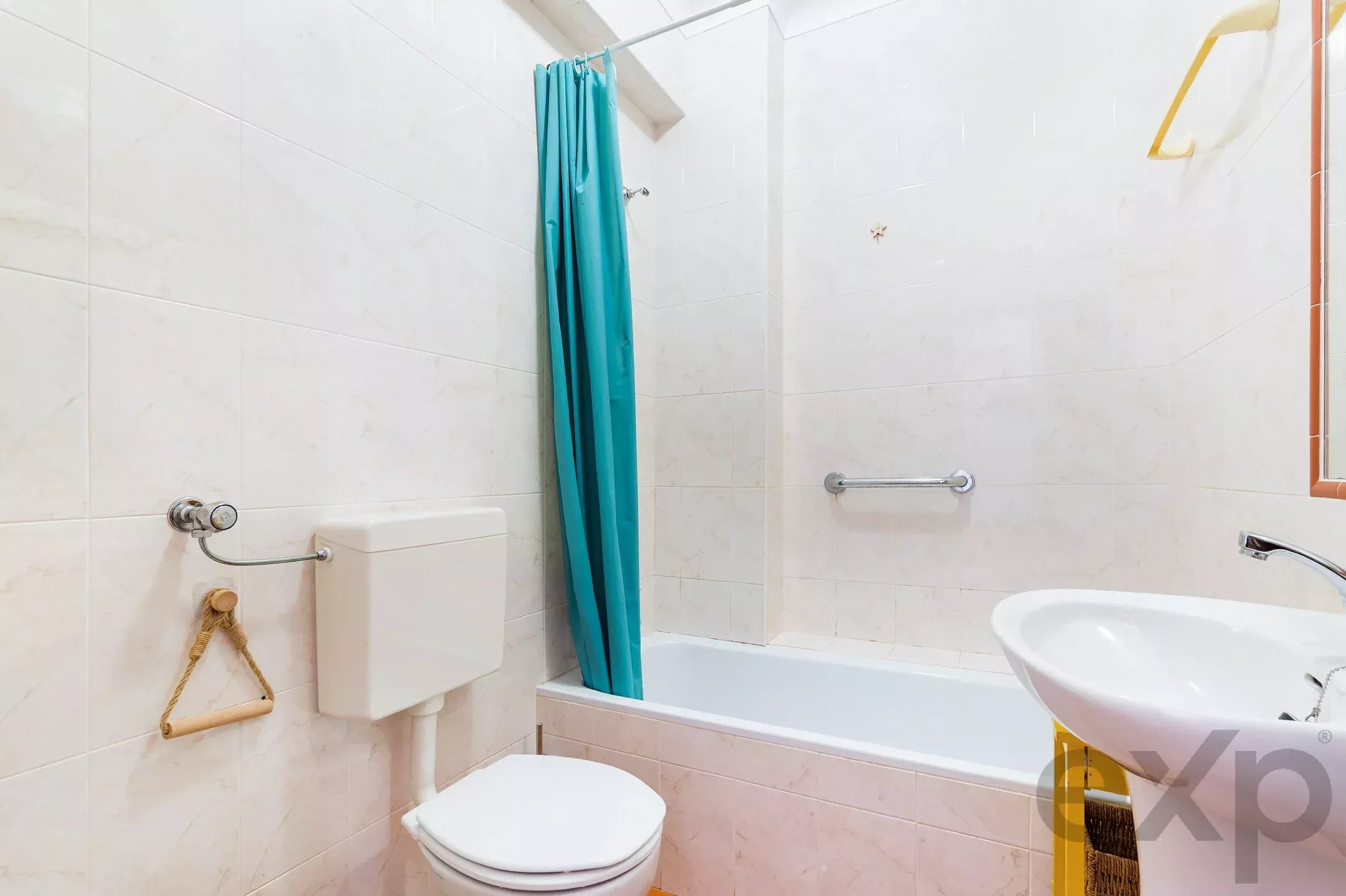 Rare 3-Bedroom Apartment with Sea Views in Praia da Luz