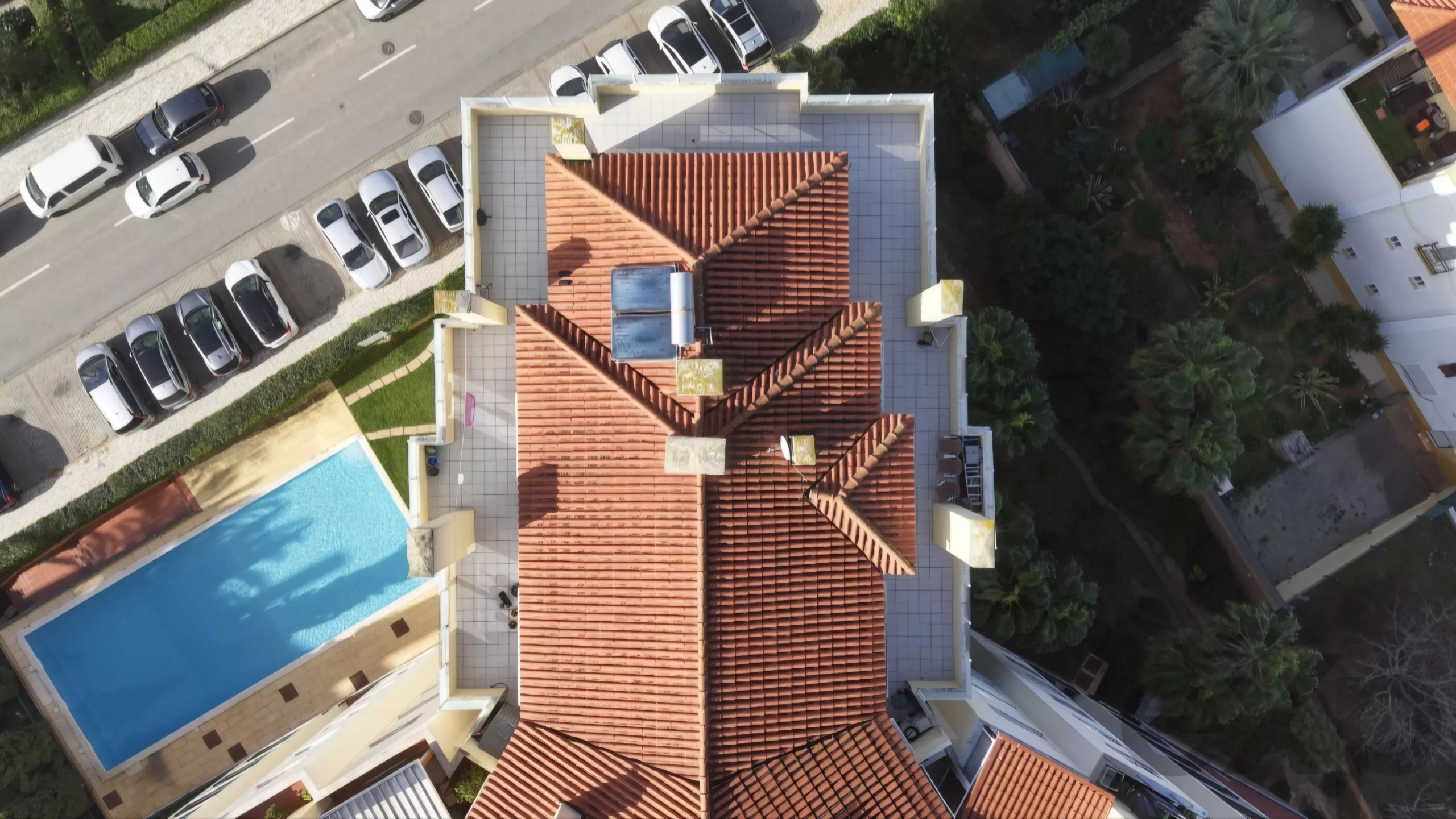 Penthouse exclusif de 3 chambres avec terrasse privée de 119 m², vue mer Portimão et Alvor, et vues panoramiques