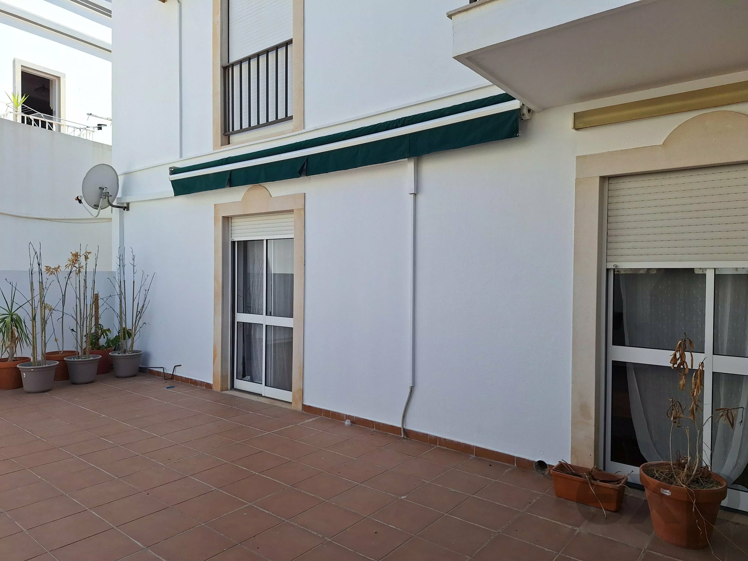 Three-bedroom Apartment for sale in Tavira