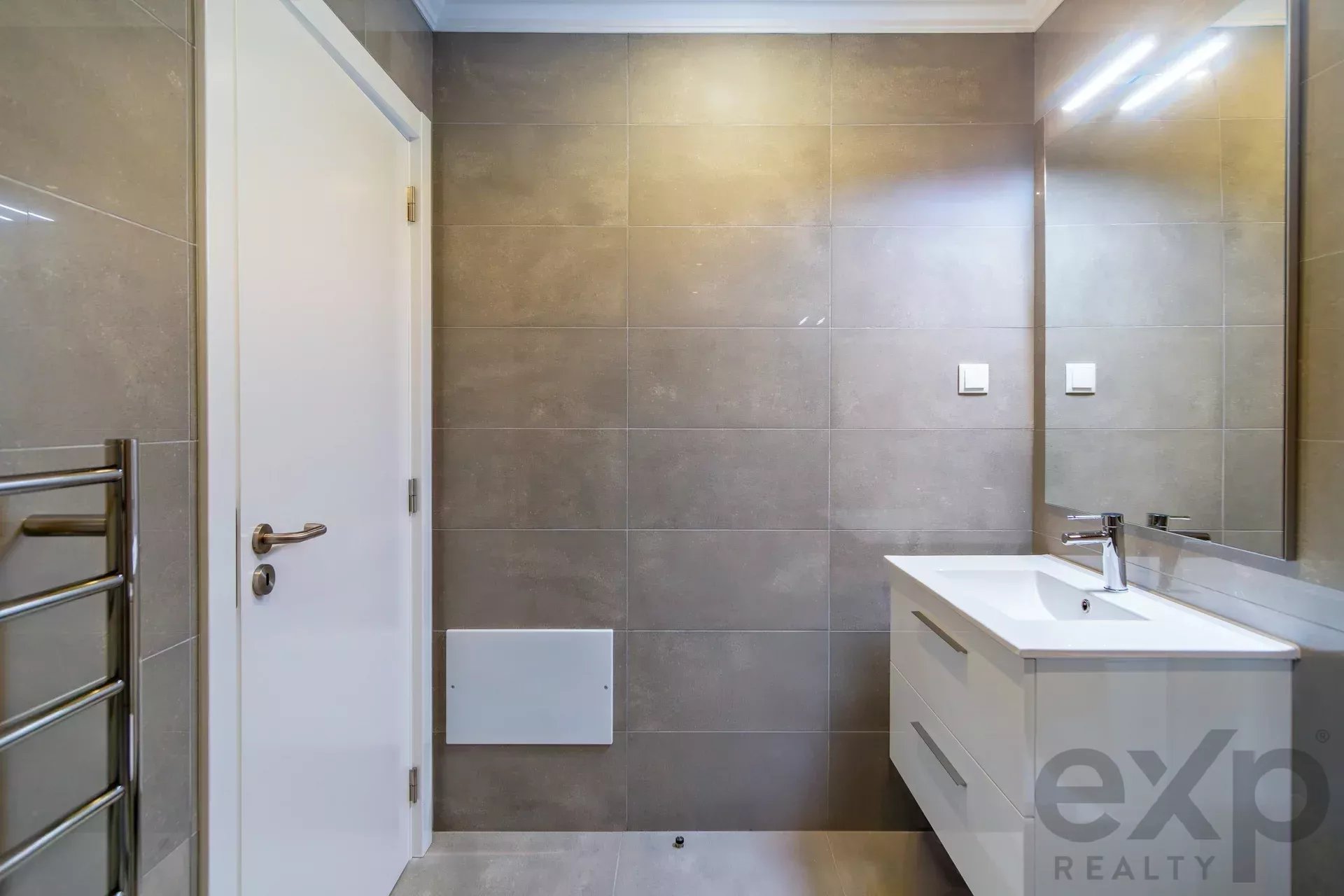 T2 moderno num resort de golfe e spa perto de Lagos