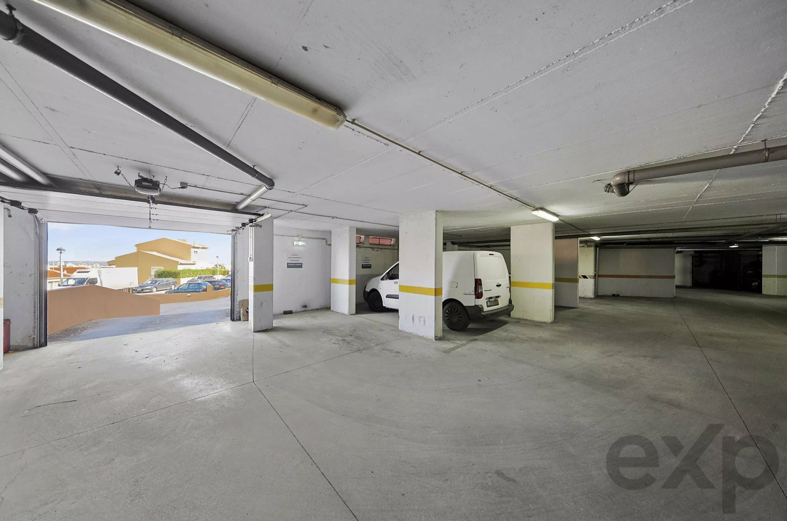 Penthouse exclusif de 3 chambres avec terrasse privée de 119 m², vue mer Portimão et Alvor, et vues panoramiques