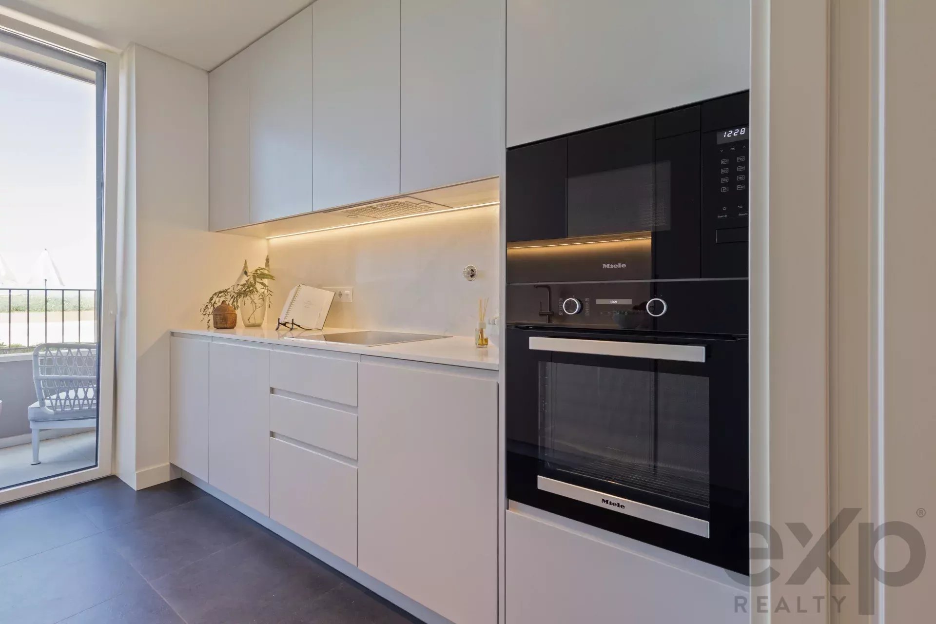 Apartamento de Luxo T2 em Quarteira, Algarve