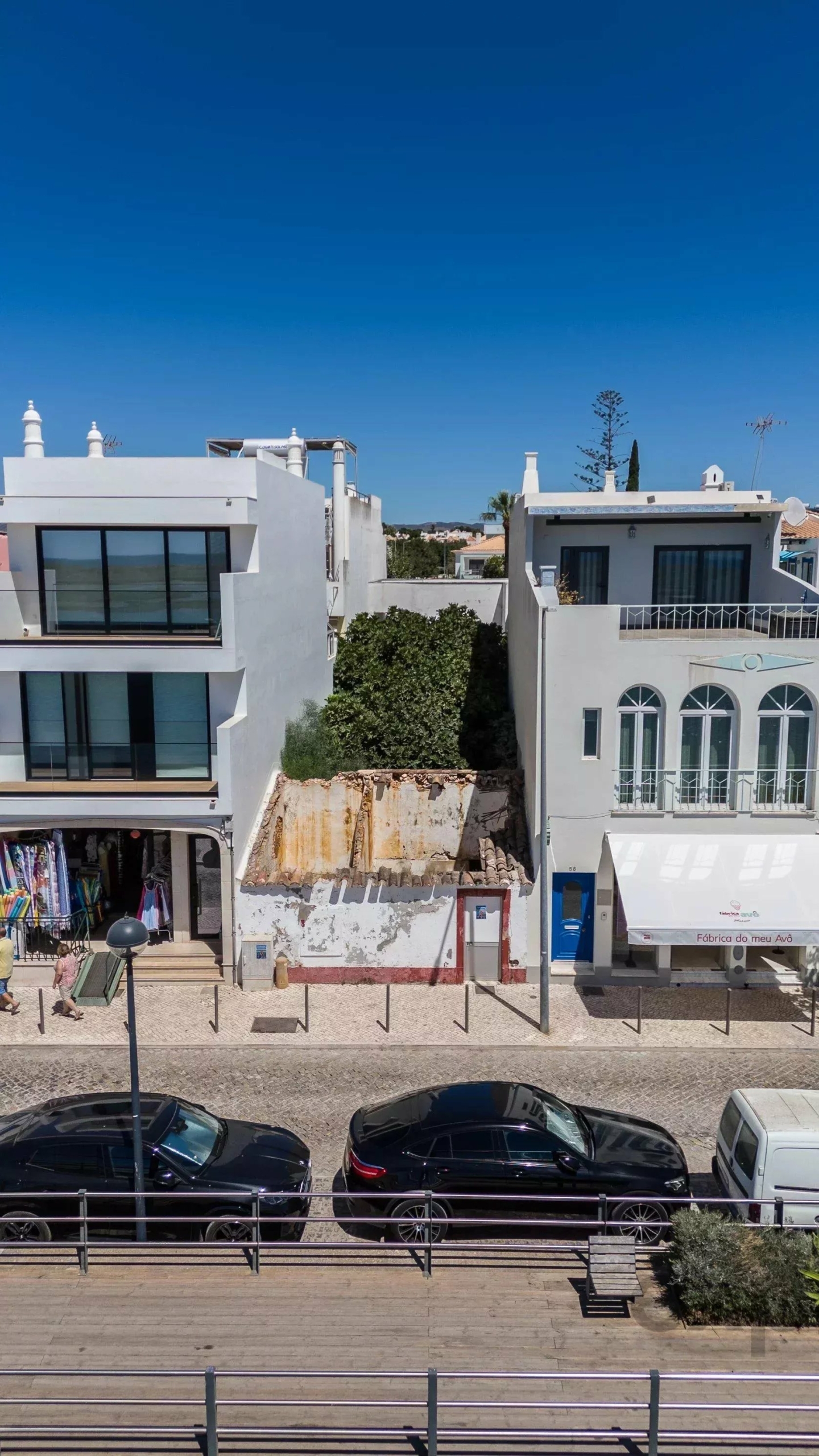 Moradia com projeto aprovado, primeira linha sobre a Ria Formosa, Cabanas de Tavira