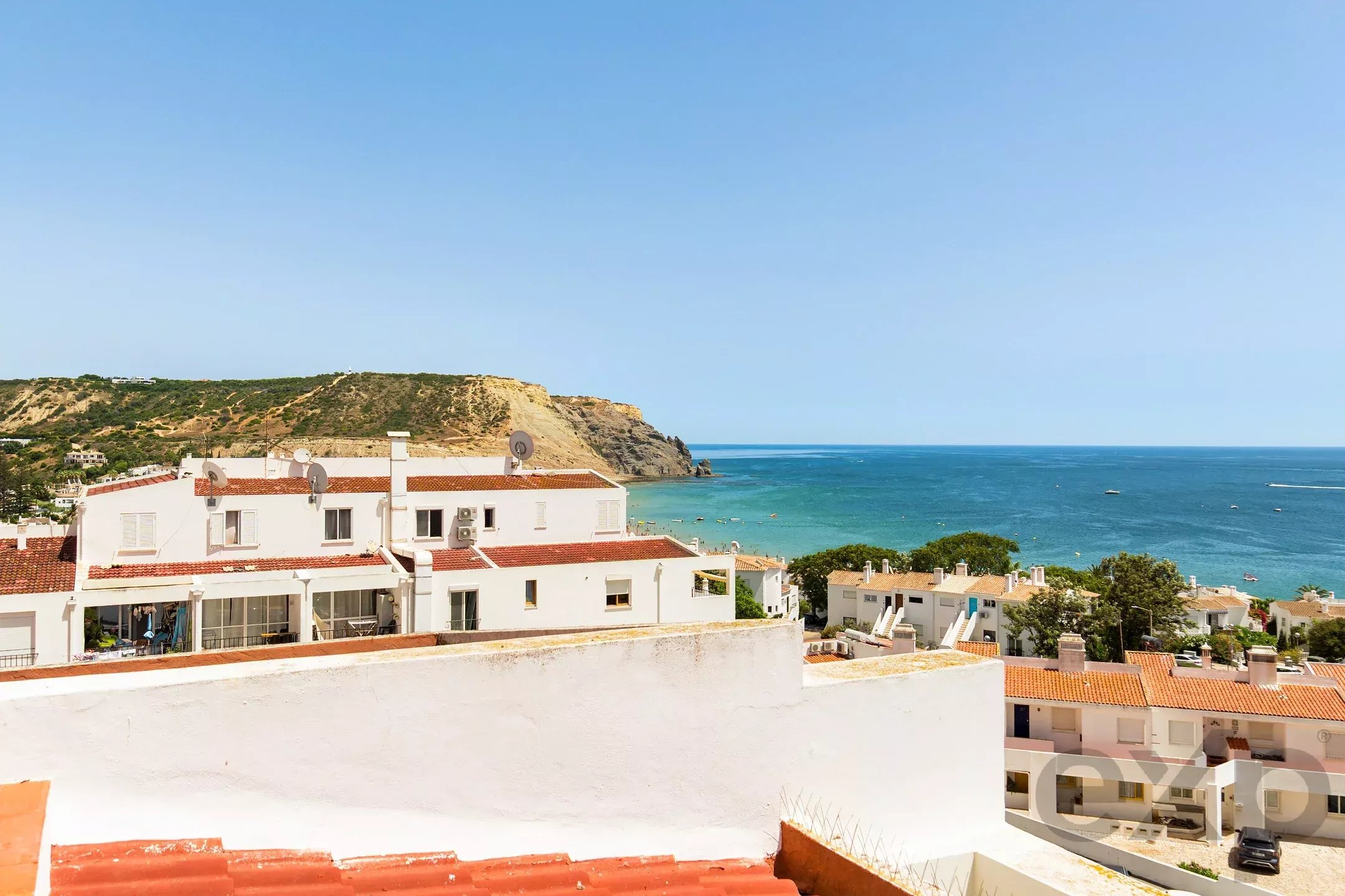 Rare 3-Bedroom Apartment with Sea Views in Praia da Luz